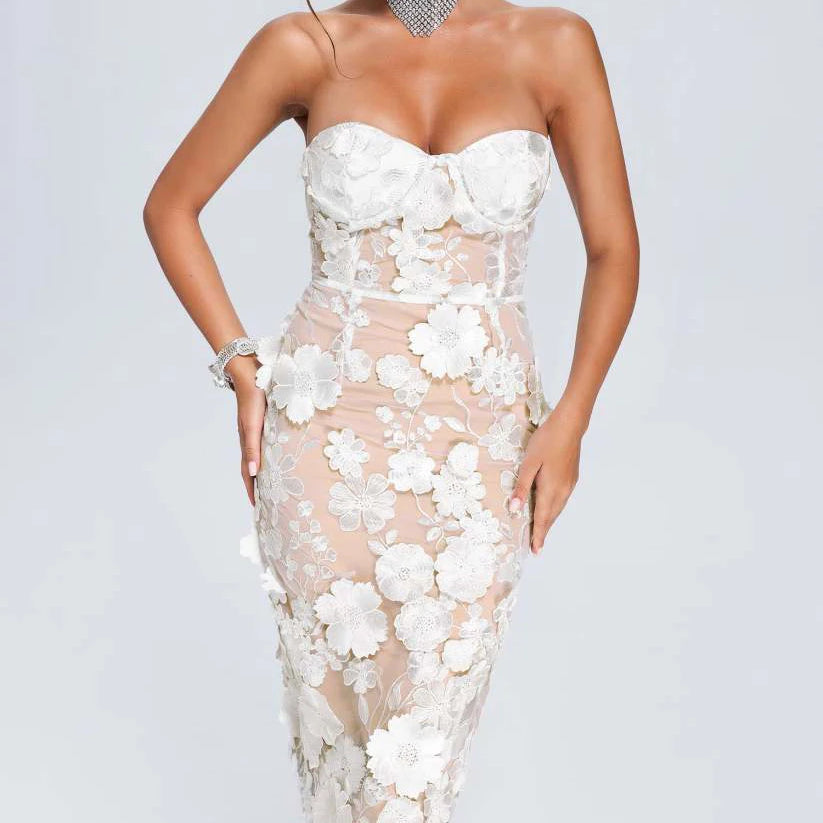 Red Color Women Strapless Embroidery Flowers Bodycon Midi Bandage Dress Fashion Celebrate Birthday Evening Party Dress