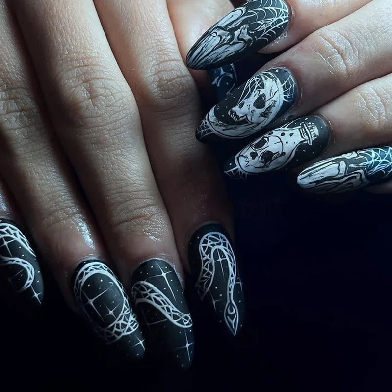 24pcs/set Short Medium fake nails for Halloween party Dead trees and crows bat Night sky Square almond tips press on false nail