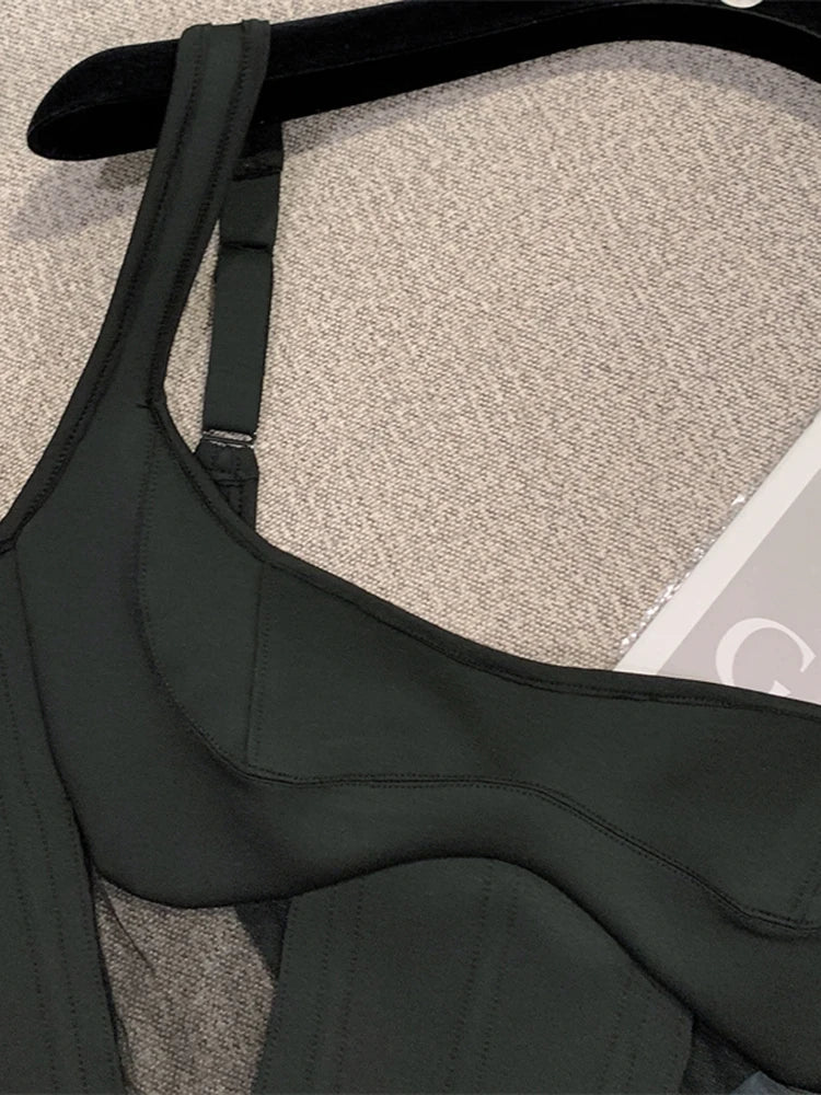 DEAT Summer New Sexy Hollow Out Mesh Patchwork Slim Suspend Women's Backless Black Color Sleeveless Tops Female 11XX3975