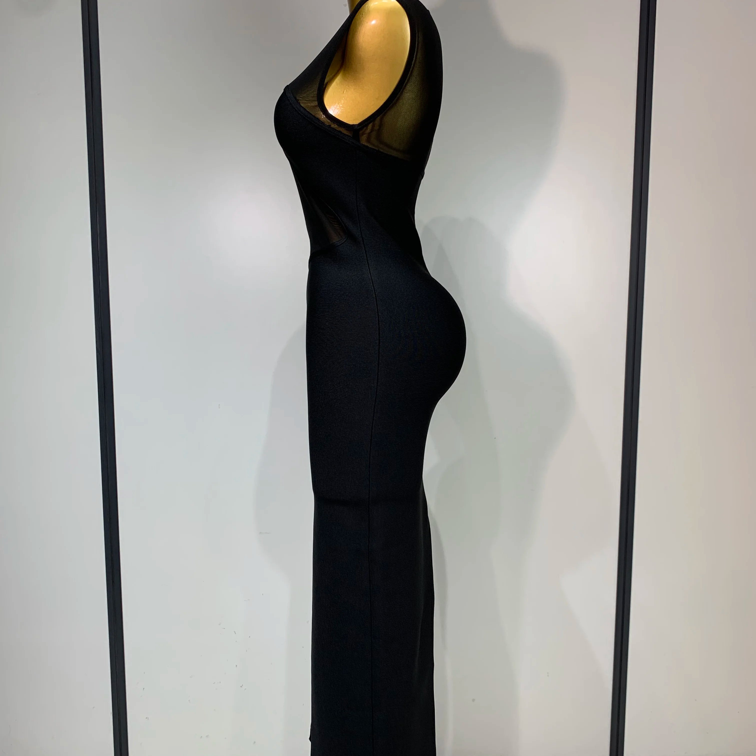 Women Sexy Mesh Patchwork Bandage Round Neck Sleeveless Bandage Dress Celebrity Elegant Evening Party Dress Club Wedding Gown