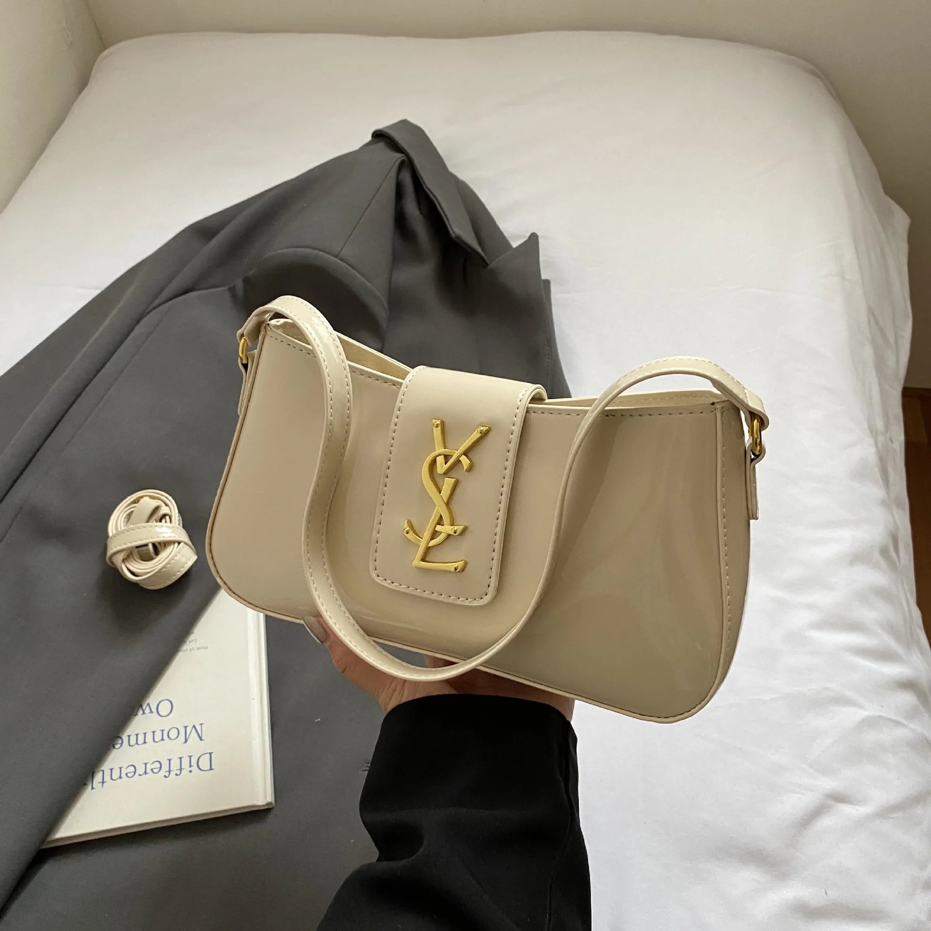 2025 Avant-Garde Shoulder Bag, Curated Convertible Crossbody Purse for Women Architectural Day to Night Tote Structured Carryall