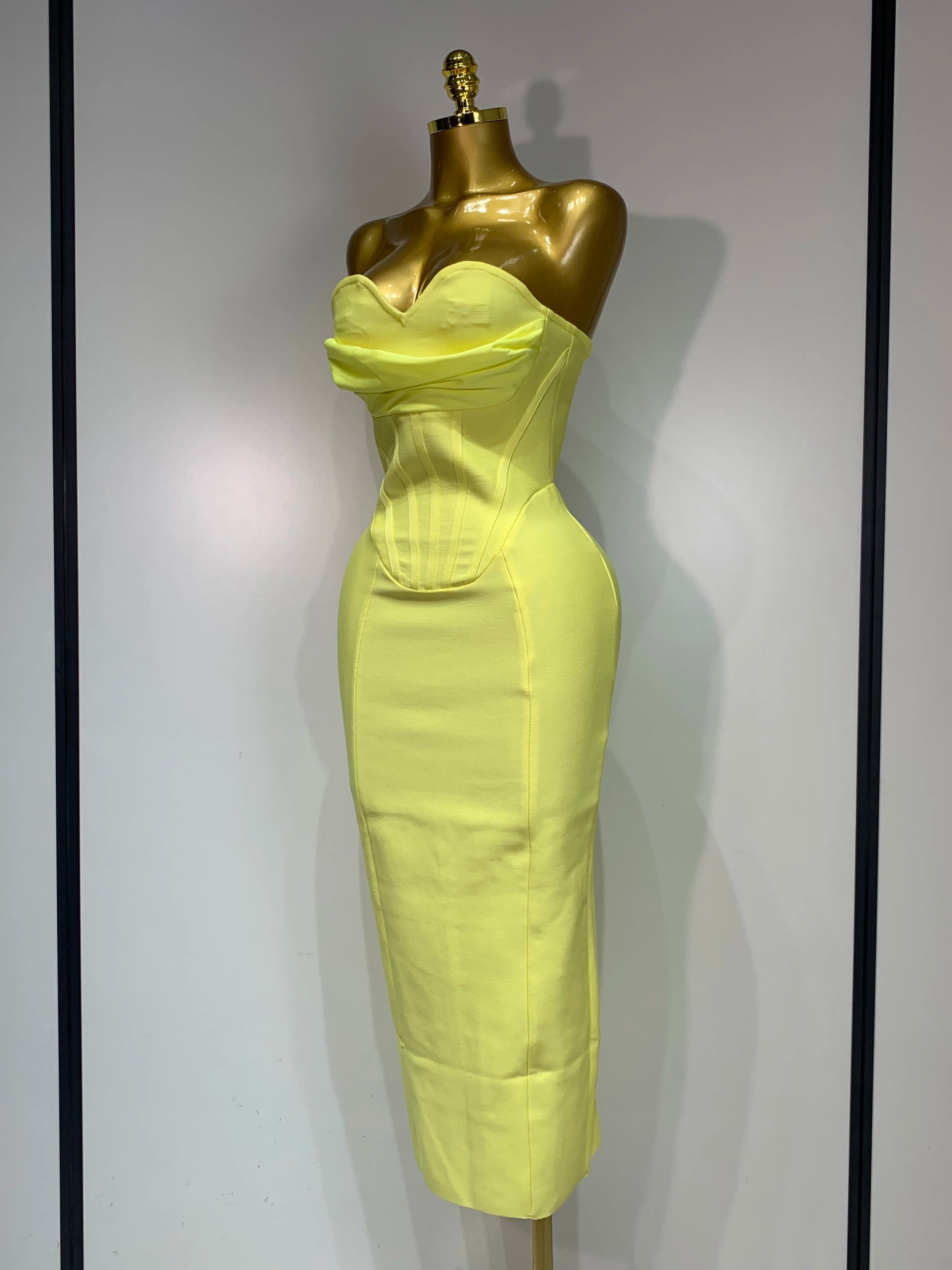 Newest 2025 Women Strapless Sexy Yellow Stretch Bodycon Bandage Dress Elegant Evening Party Luxury Birthday Celebrity Prom Gown