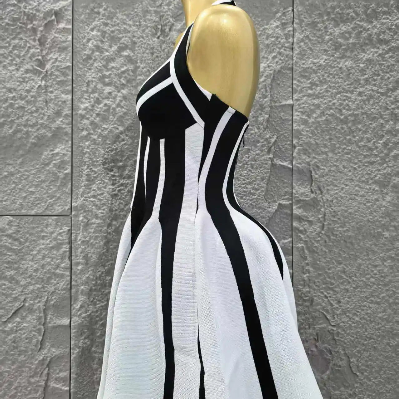 Top Quality Women Sexy Halter Backless Bandage A-Line Mini Dress Everyday Wear Celebrate Vacation Evening Party Dress