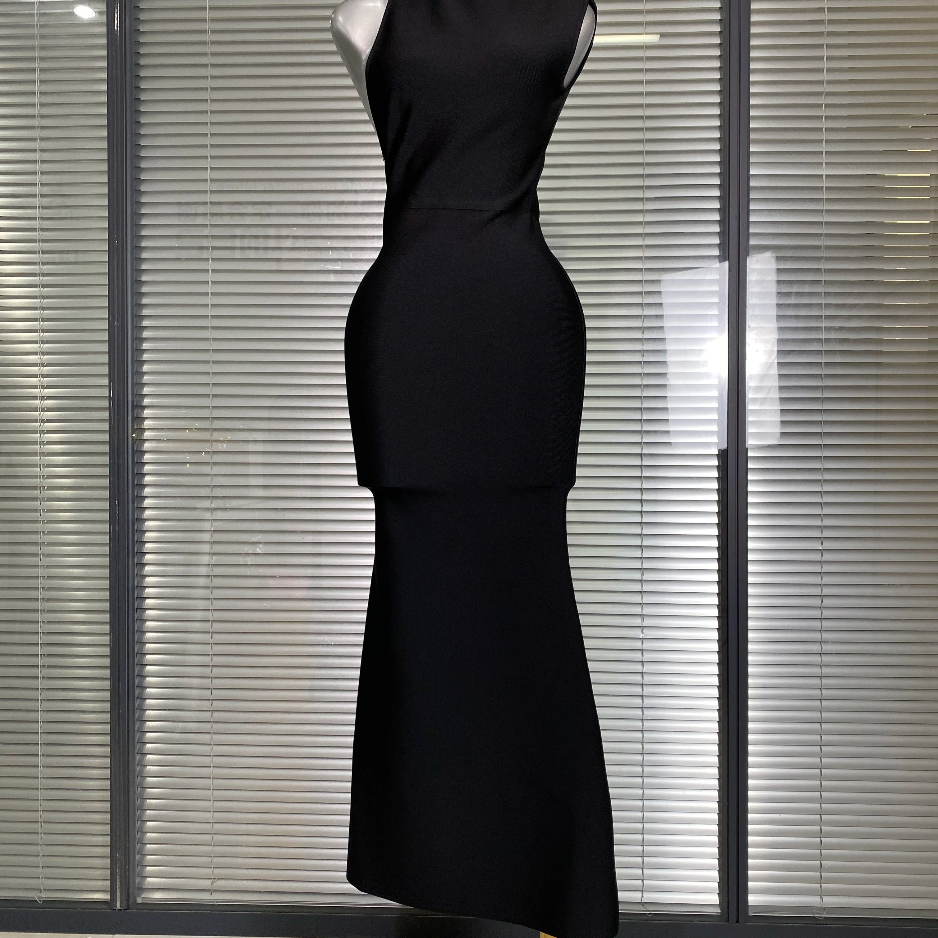 Vestido New INS Sexy Women Black Backless Bandage Dress Celebrity Knitted Bodycon Party Maxi Dress