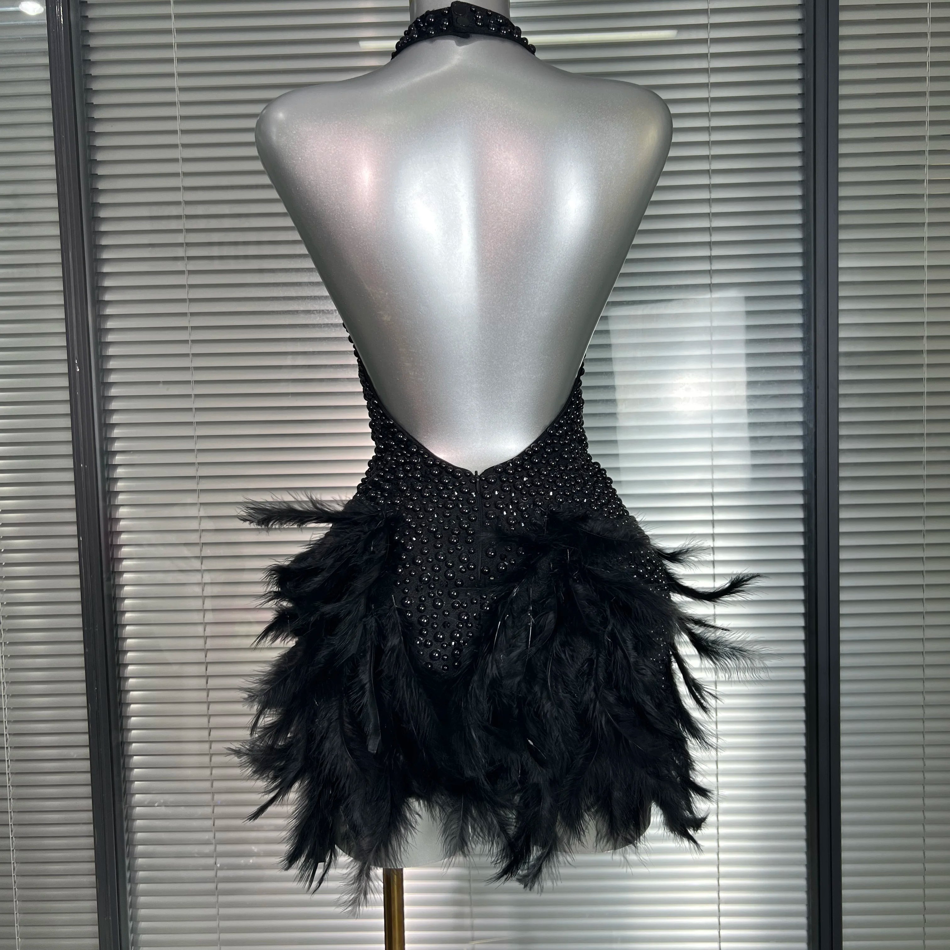 INS New Women Sexy Backless Feathers Performance Costume Stage Dancer Black Mini High Stretchy Night Club Party Dress