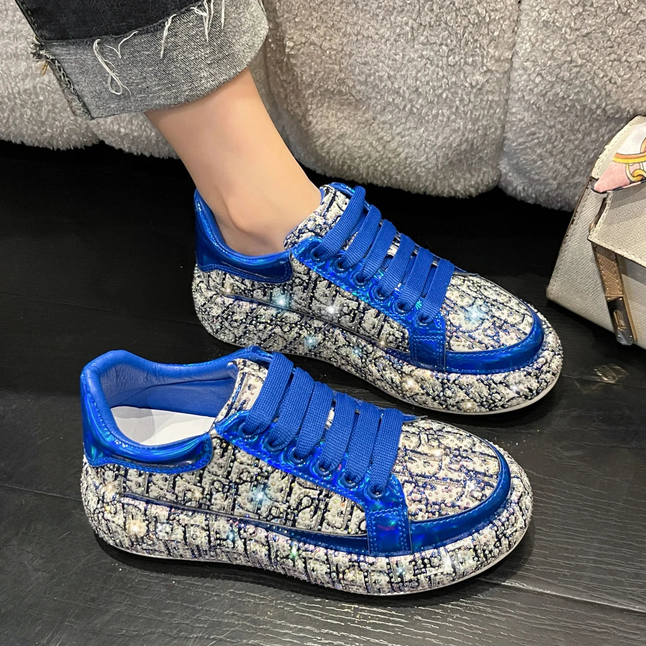 Fashion Sneakers Casual Flat Shoes Luxury Rhinestone Decorated Leather Upper Heightening Platform Womens Shoes