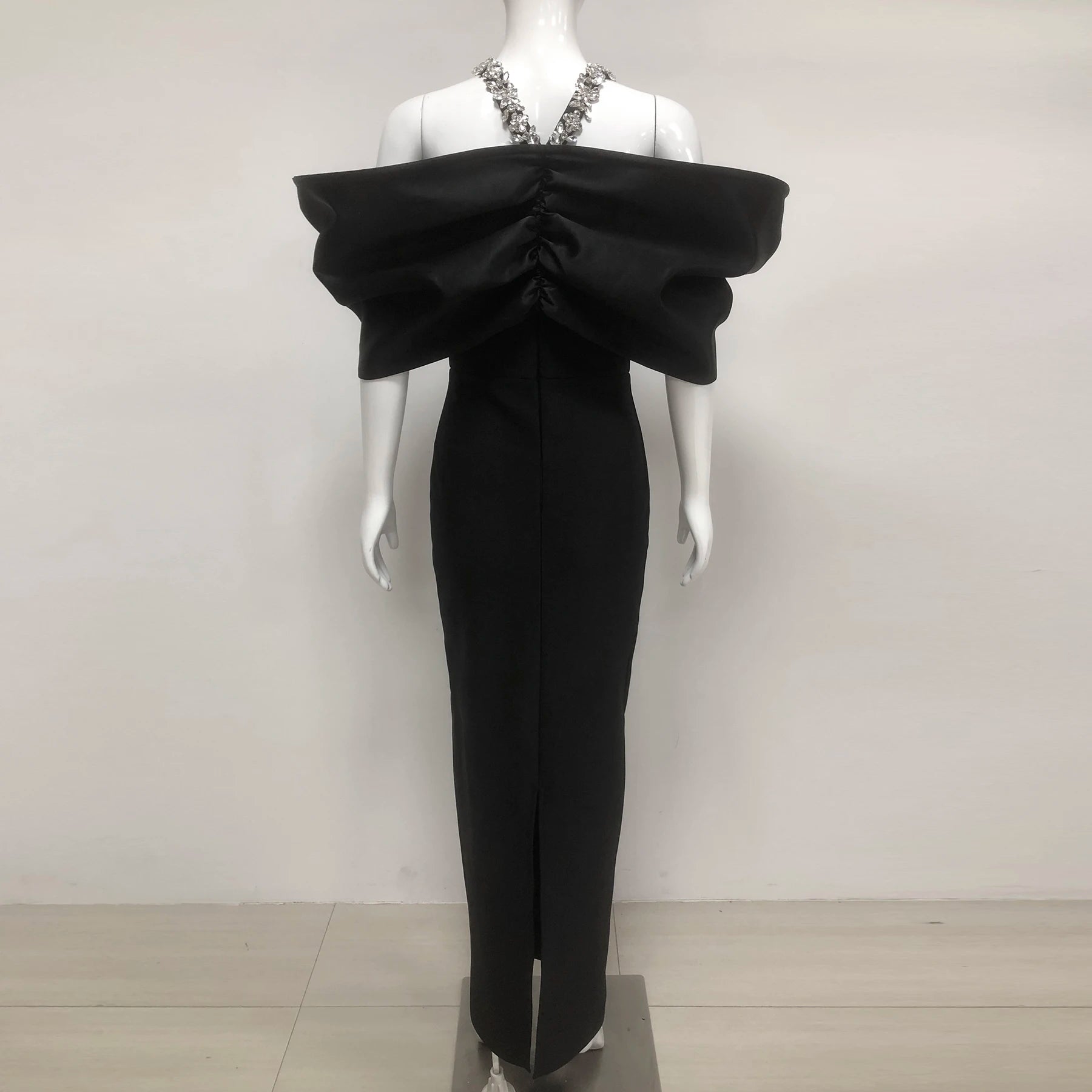 Sexy Off The Shoulder Shining Diamonds Halter Hip Wrap Ankle Lenght Bandage Dress Graceful Woman Party Vestido Celebrity Gown