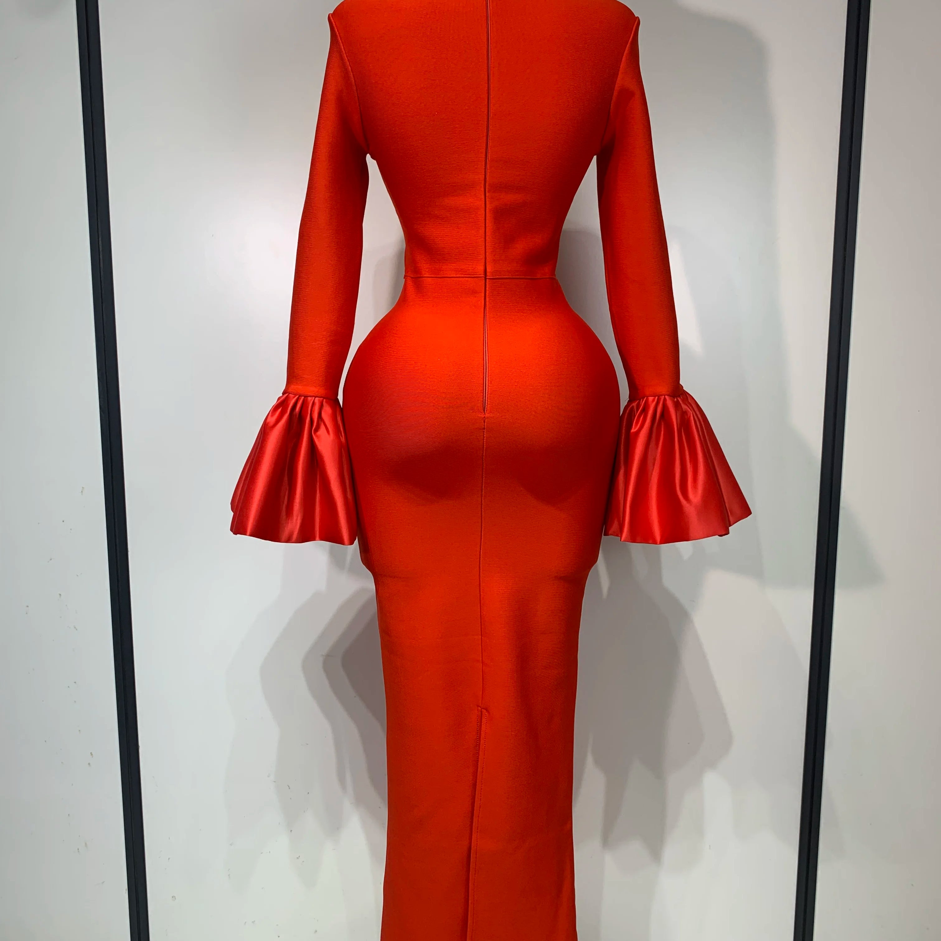 Sparkly Diamonds Neck Flare Sleeve Red Long Bandage Dress 2025 Elegant Woman Evening Party Dress Cocktail Party Club Outfit