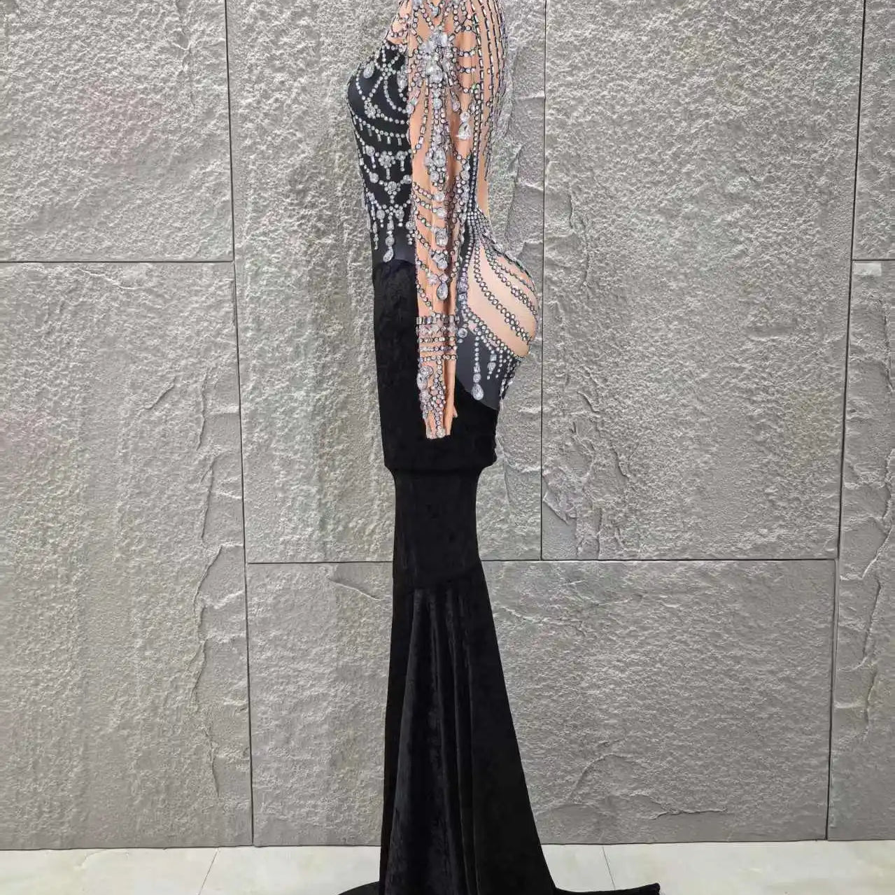 Women Long Sleeve Sexy Shinning Crystal Velvet Bodycon Floor-length Dress Celebrate Evening Party Birthday Cocktail Dress