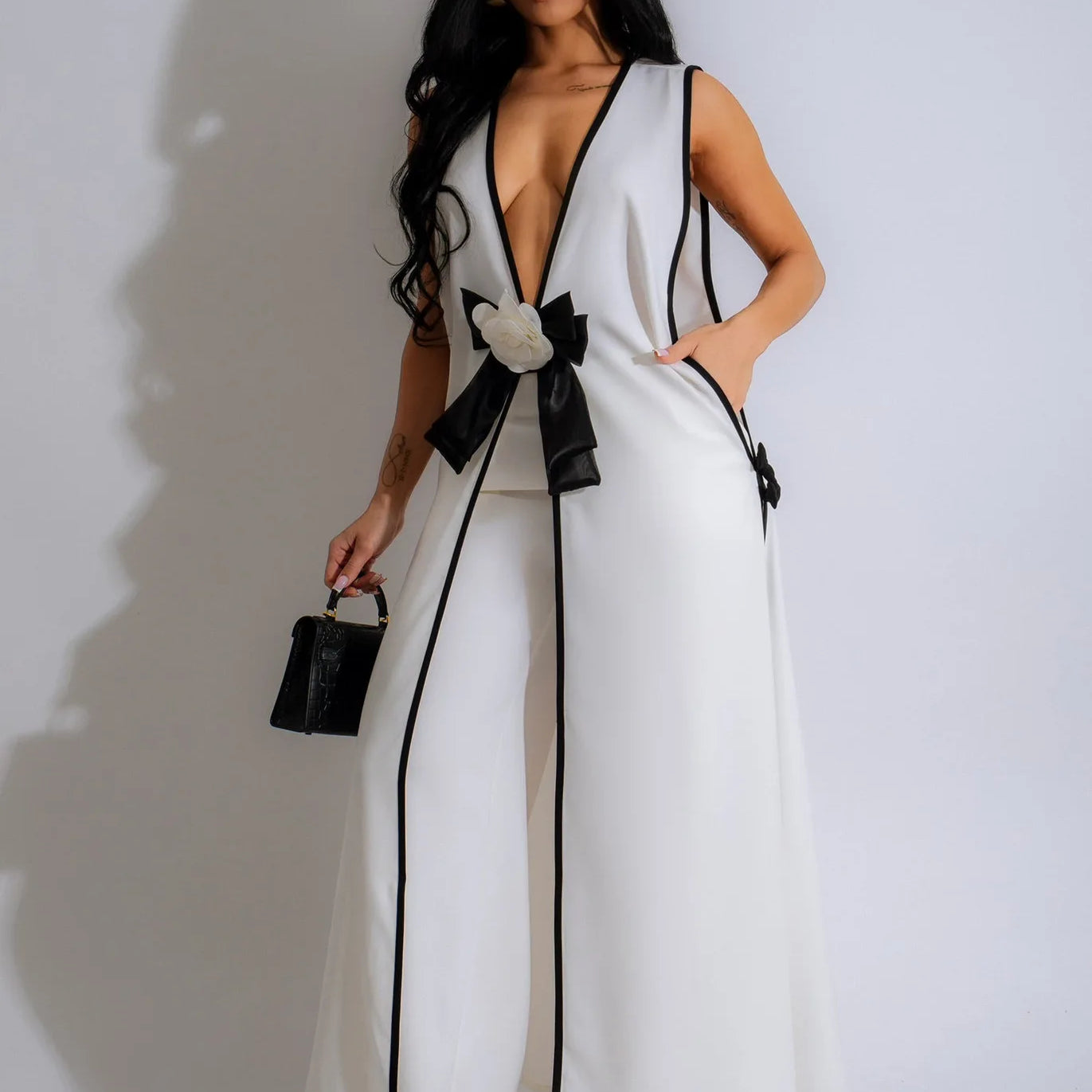 CM.YAYA Women Set 3D Flower Sleeveless V-neck X-long Shirt Coats + Wide Leg Pants Two 2 Piece Sets Fashion Outfits 2024 Summer