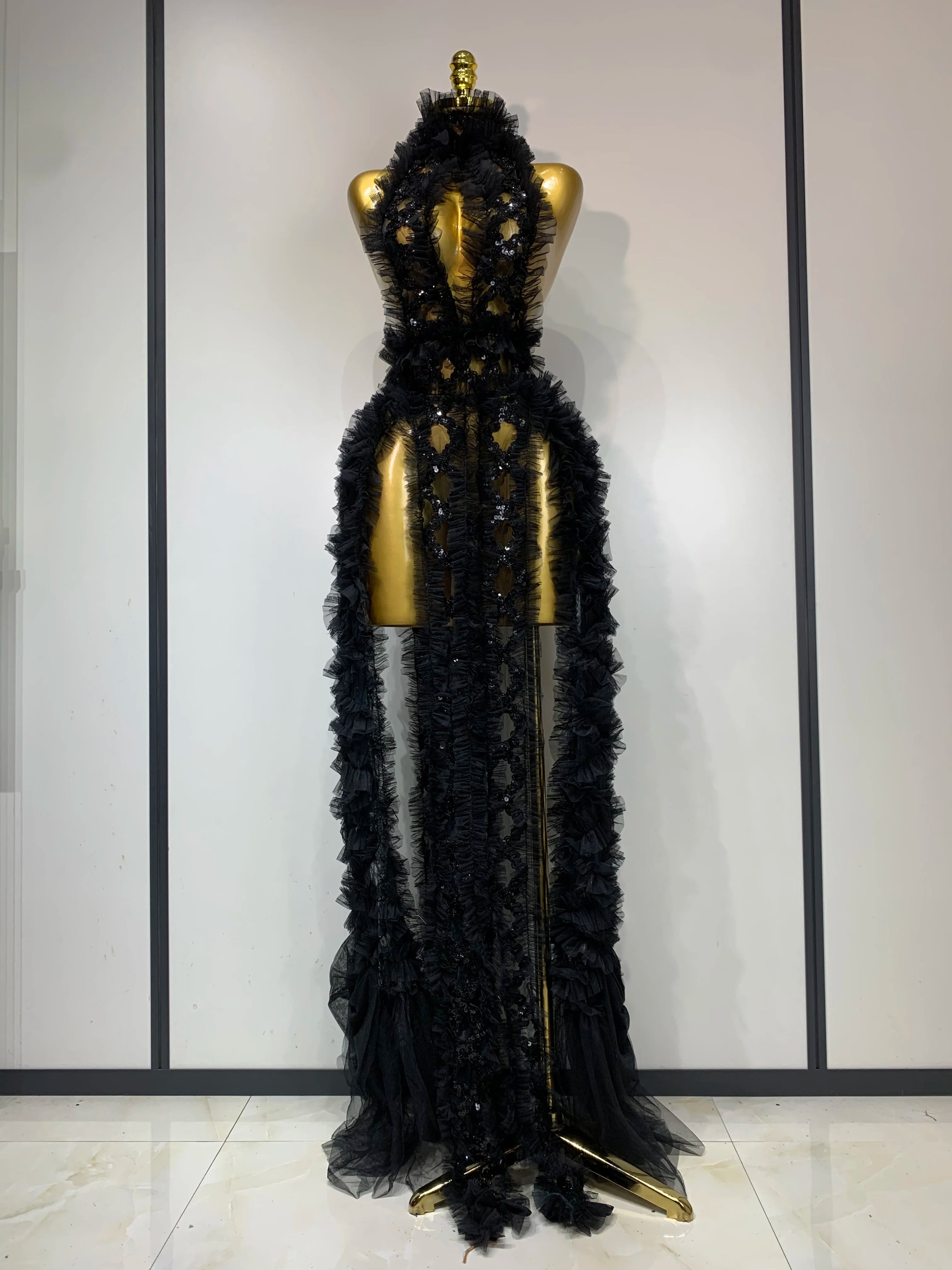 Mesh Sequins Sexy Backless Halter See Through Dress 2025 Birthday Evening Party Prom Nightclub Singer Stage Performance Costume