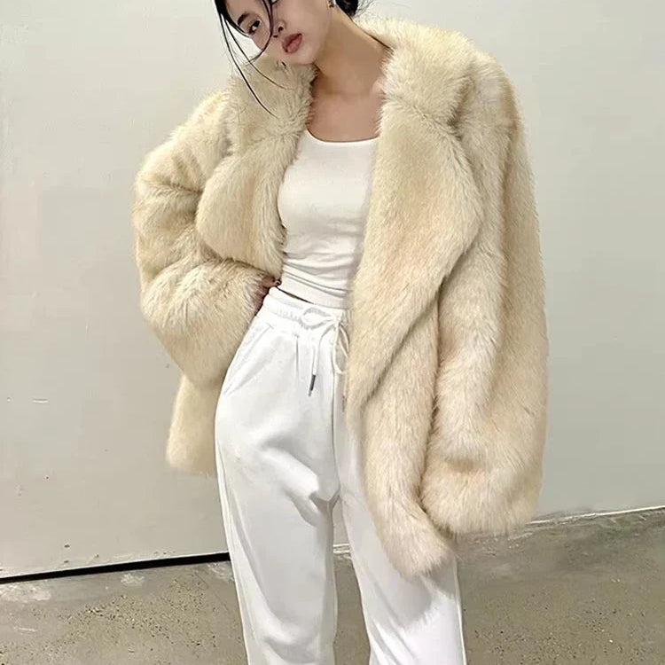 Lautaro Winter Loose Casual Thick Warm Soft Hairy Faux Fur Coat Women Luxury High Quality Furry Fluffy Jacket Korean Fashion