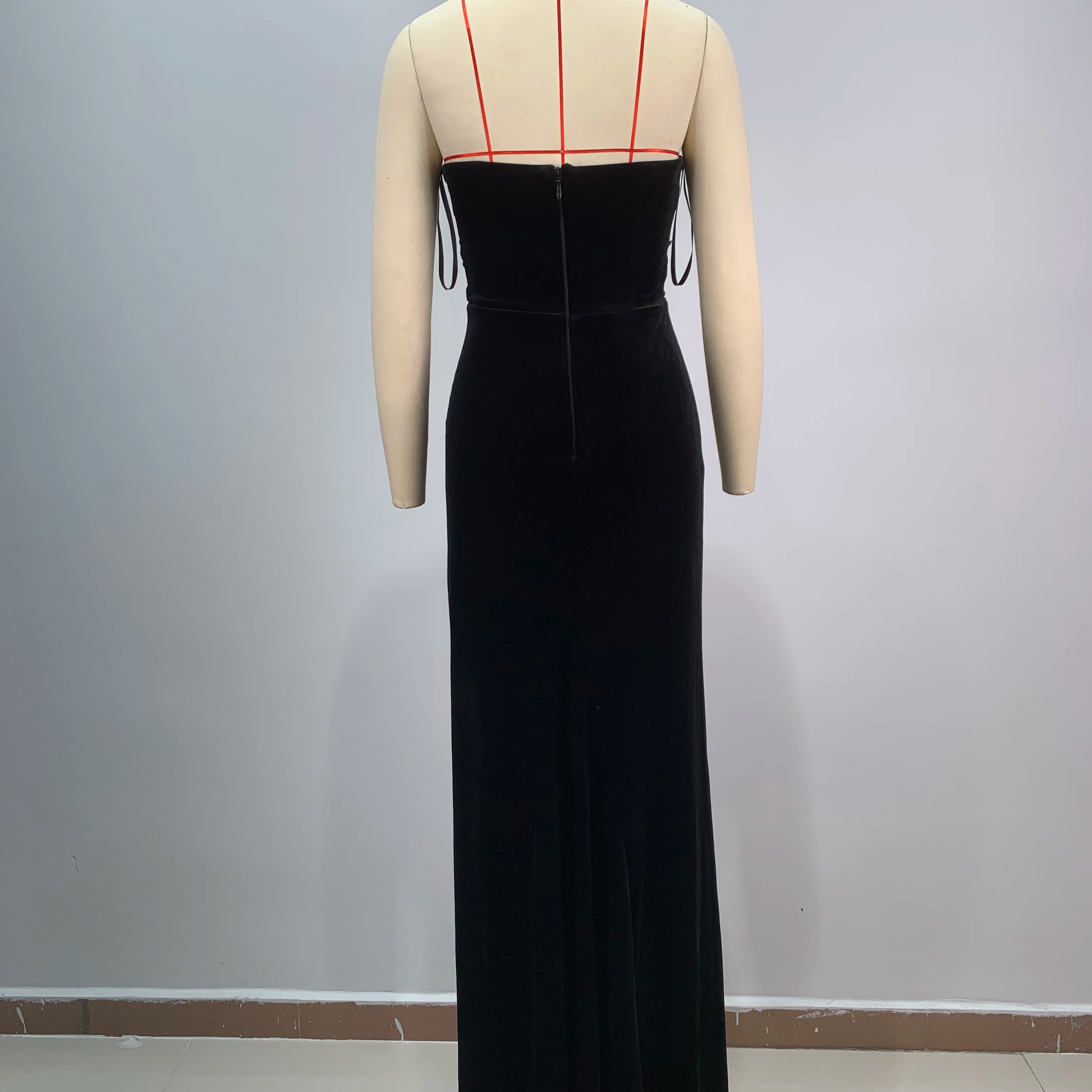 Top Women Sexy Halter Off the Shoulder Shinning Crystal Velvet Bodycon Long Dress High Split Fashion Evening Party Dress