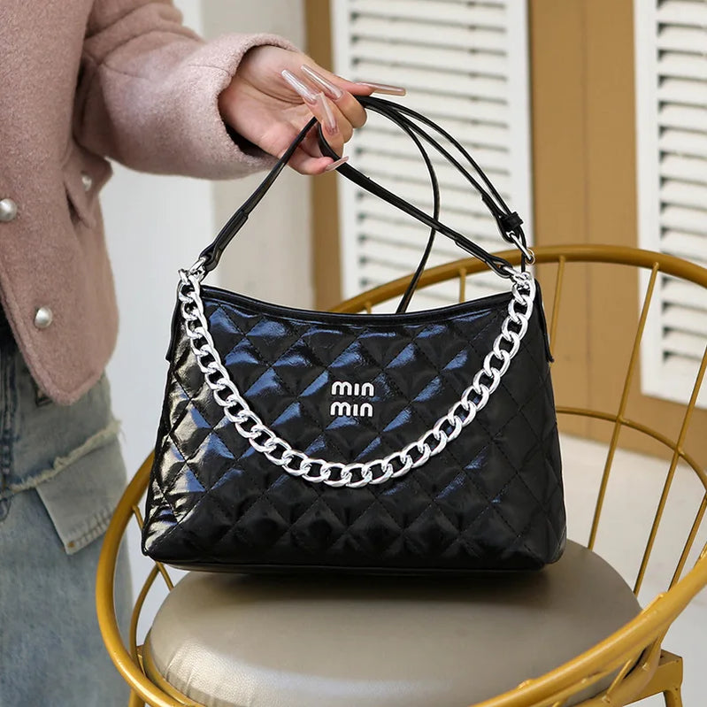 Hot Sale Fashion Paris Trend Women's Messenger Bag Luxury Designer High-end Handbag Versatile with Nobility Women's Bag