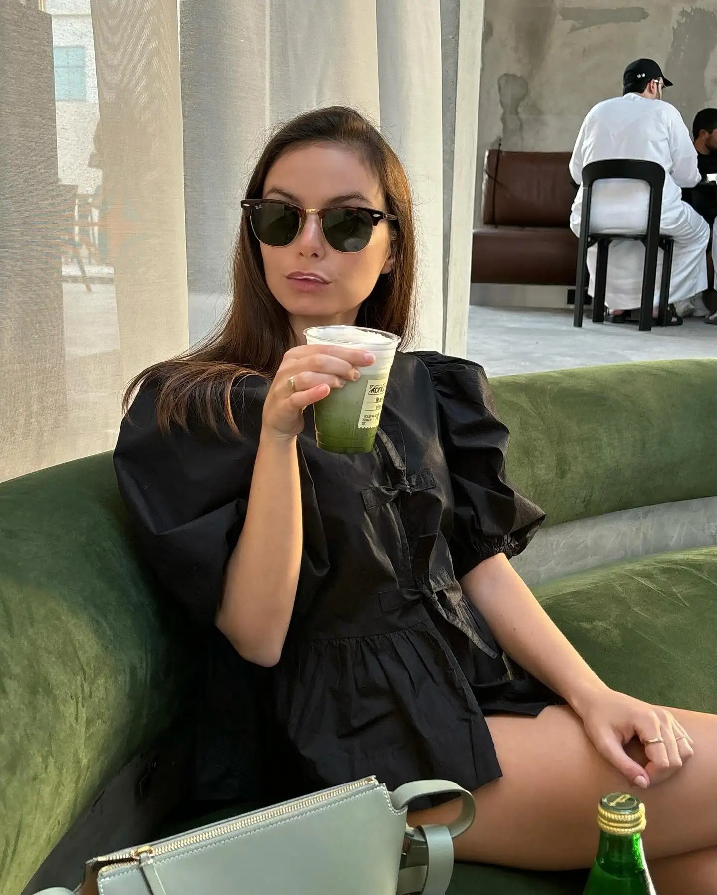 Elegant Flower Print Short Puff Sleeve Shirt Women Fashion Loose V Neck Lace Up Ruffles Blouse Spring Summer Female Streetwear black