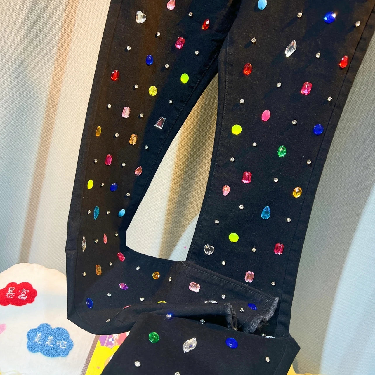 Niche Design Exquisite Rhinestone Beaded Bell-Bottom Denim Pants Women's Autumn and Winter Slimming Skinny Jeans High Waist black