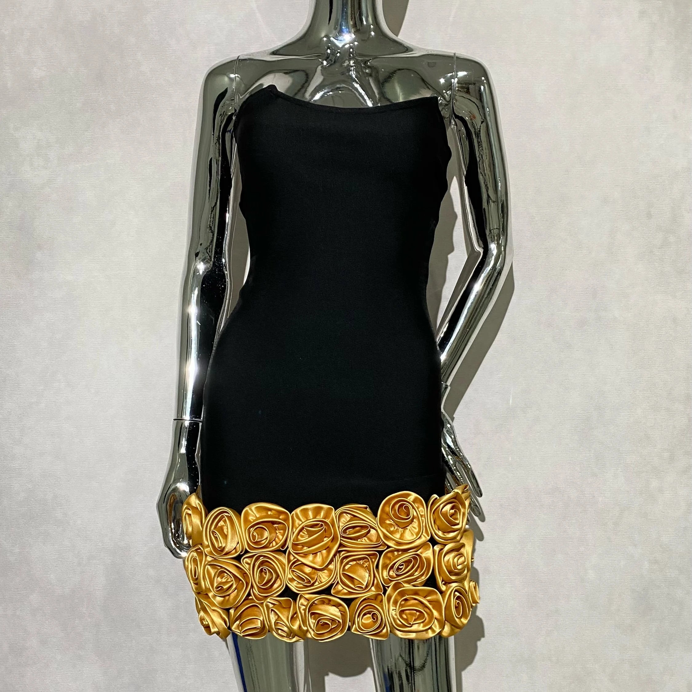 2025 New Golden Flowers Strapless Black Bandage Mini Dress Graceful Woman Evening Party Dress Celebrity Birthday Outfit