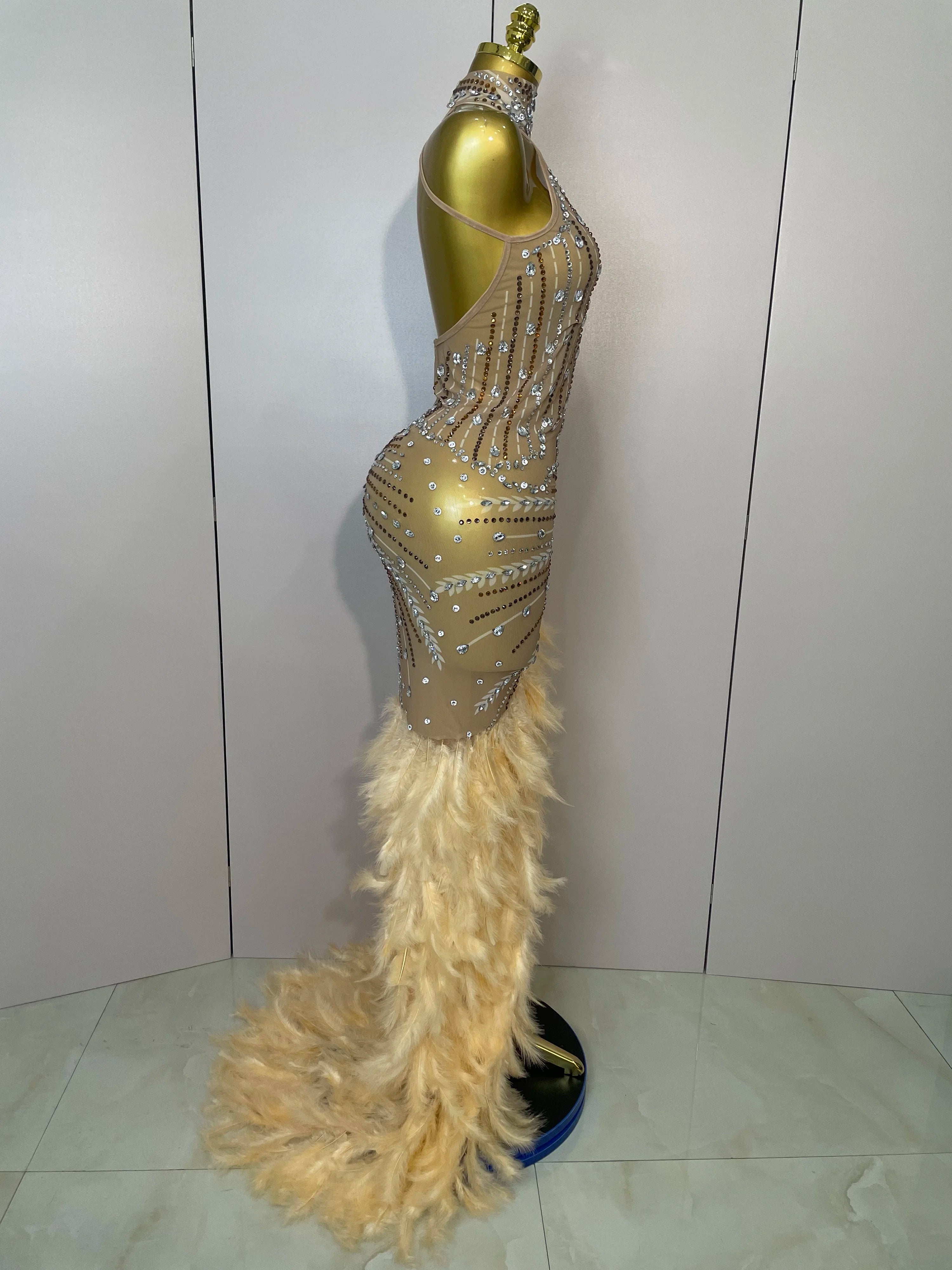 Sparkly Sexy Crystal  Floor-Length Feathers Maxi Dress 2025 Elegant  Evening Party Birthday Performance Prom Dance Stage Costume