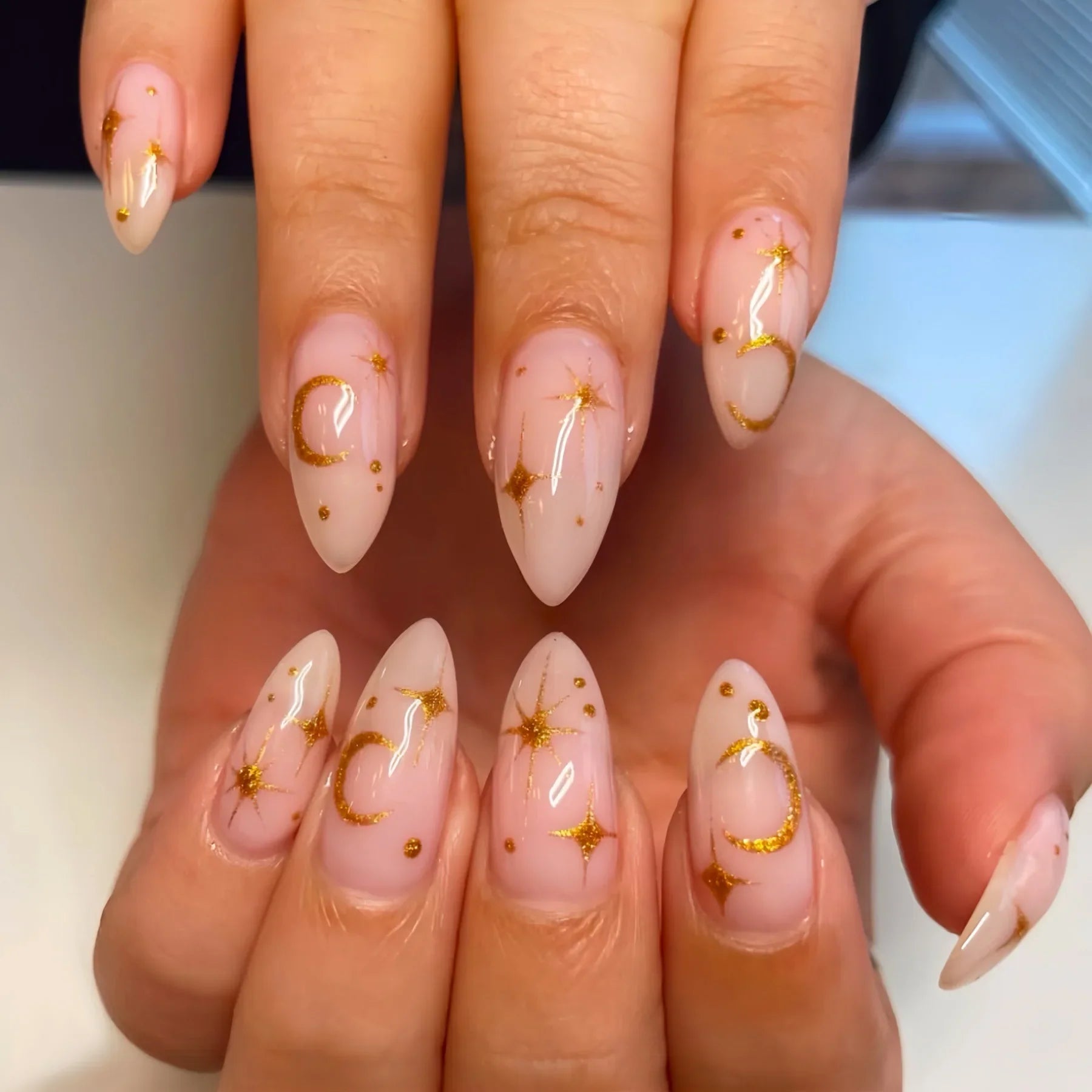 24Pcs Mid-length Almond False Nails with Red Pink Dot Design Press on Fake Nails for Woman Detachable Full Cover Nails Tips Art