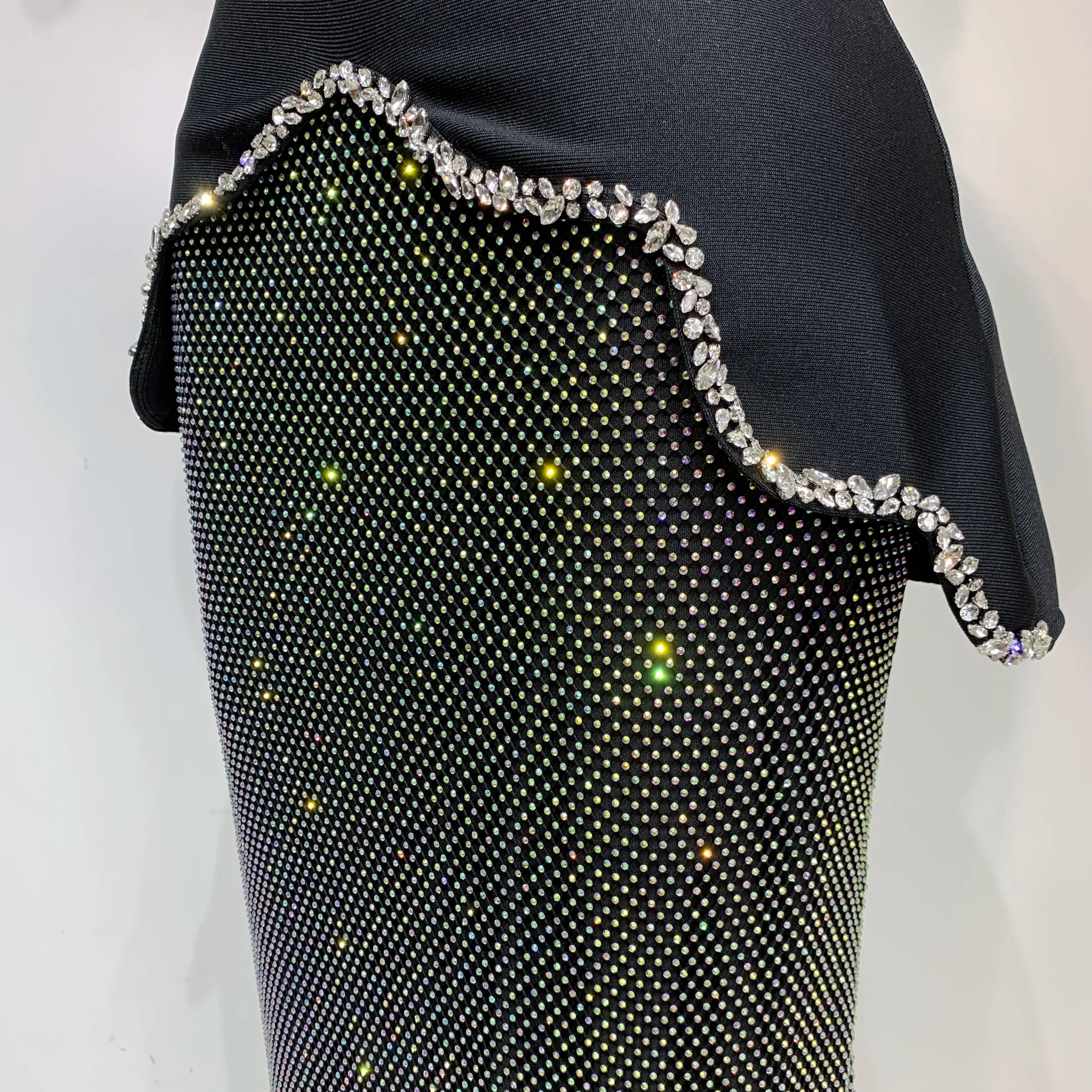 High Quality Black Design Sleeveless Rhinestone Top + Hot diamond Skirt Suit Evening Party Dress Nightclub Luxury Birthday Gown