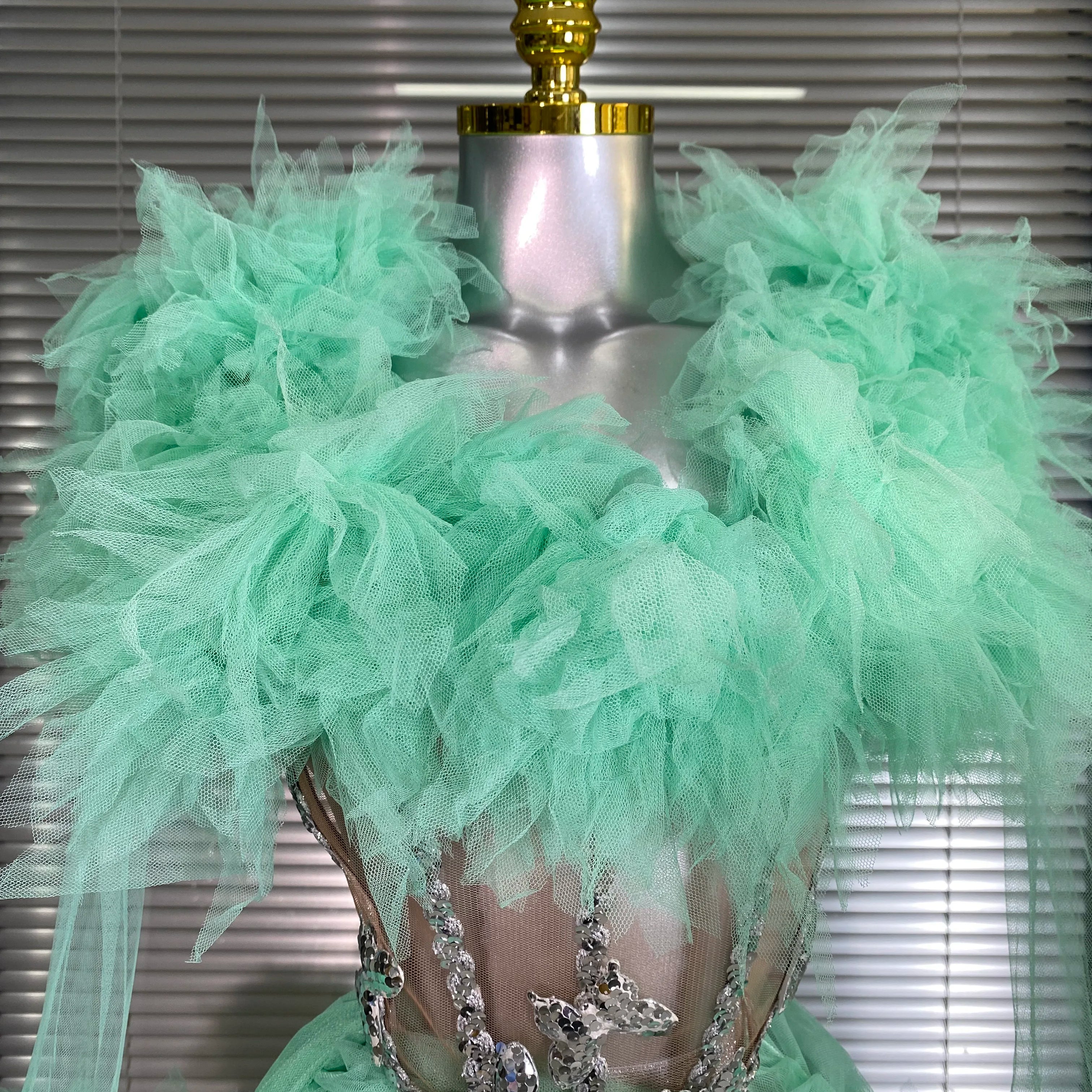 Summer New 2025 Sexy Two Pieces Set Women Celebrity Laced Mint Mesh Night Club Skirt Suits Stage Performance Costume