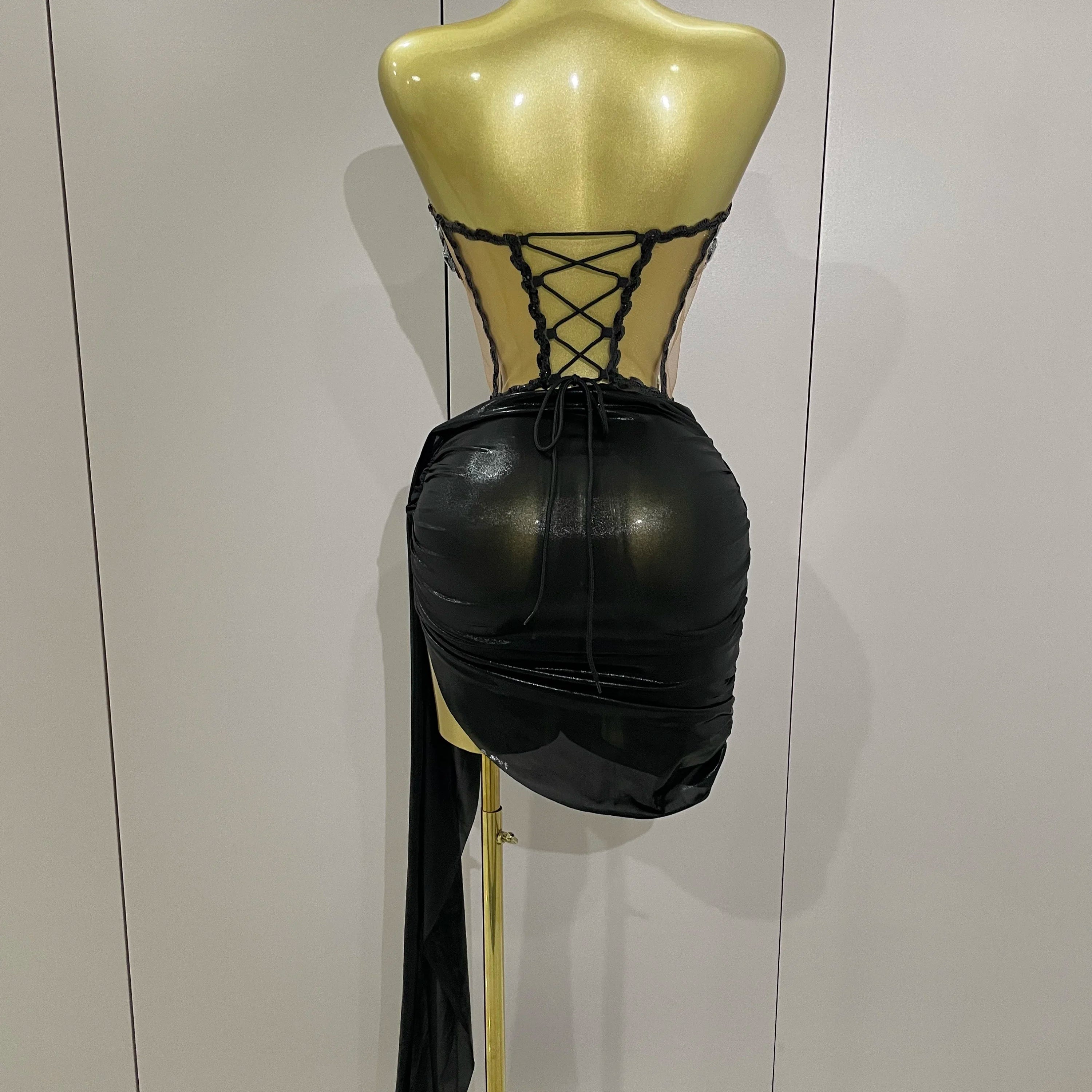 Sexy Shining Rhinestone Sequin 2 Pieces Top Skirt Set 2025 Women Celebrity Evening Party Stage Nightclub Performance Costume