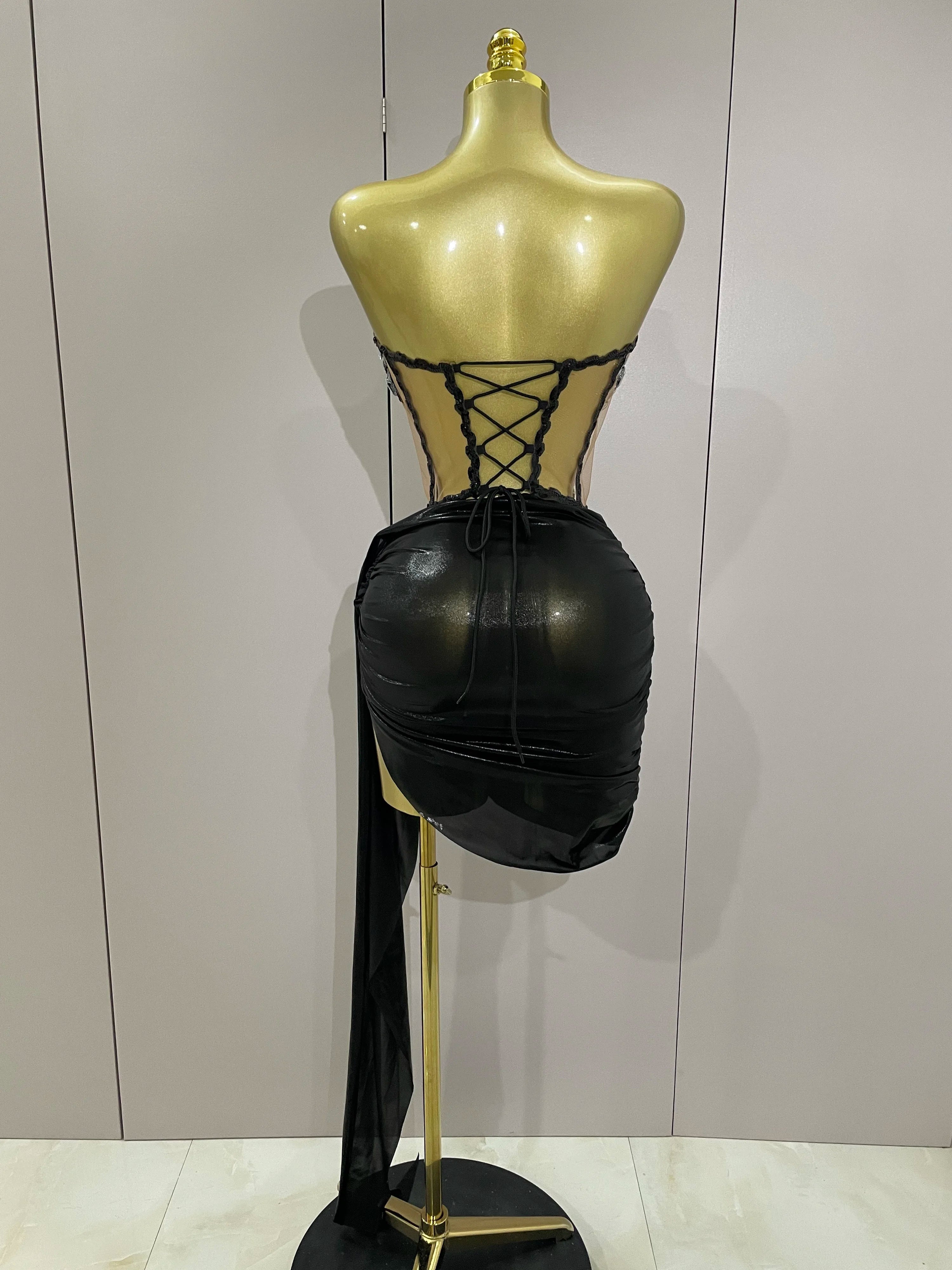 Sexy Shining Rhinestone Sequin 2 Pieces Top Skirt Set 2025 Women Celebrity Evening Party Stage Nightclub Performance Costume