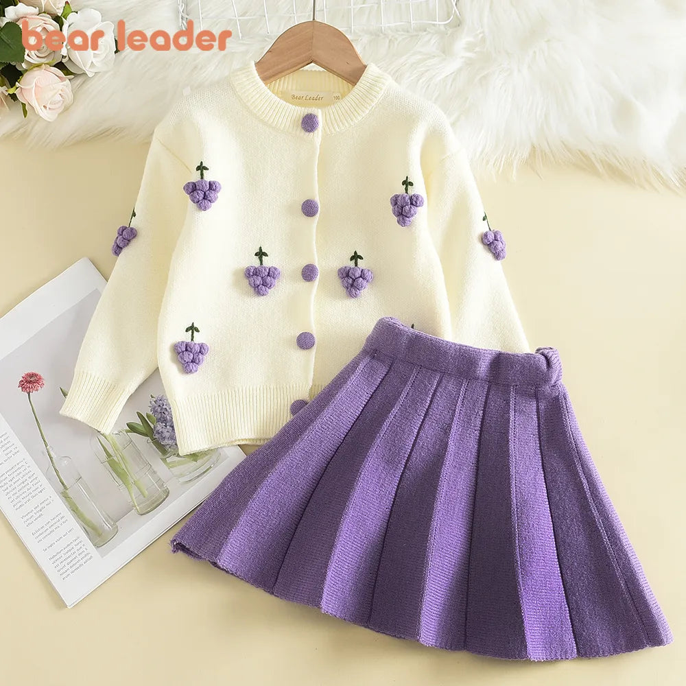 Bear Leader Babed Girls Clothes Set Autumn Winter Cartoon Grape Clothing Set New Kids Sticked Sweet Outfit Children Clothes Suit