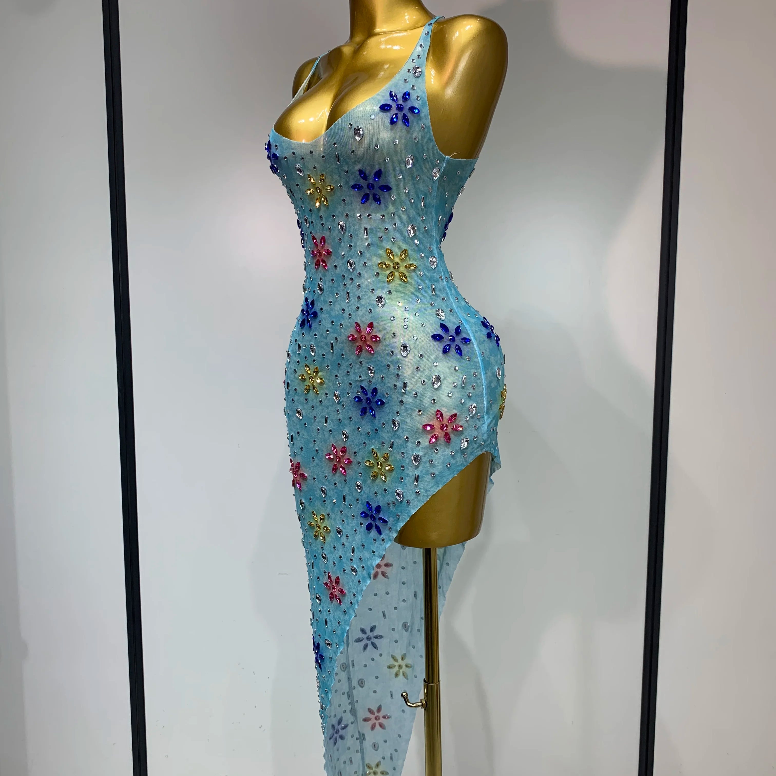 2025 Newest Sexy Mesh High Split Sparkly Diamonds See Through Dress Luxury Birthday Dress Women Celebrate Party Stage Outfit