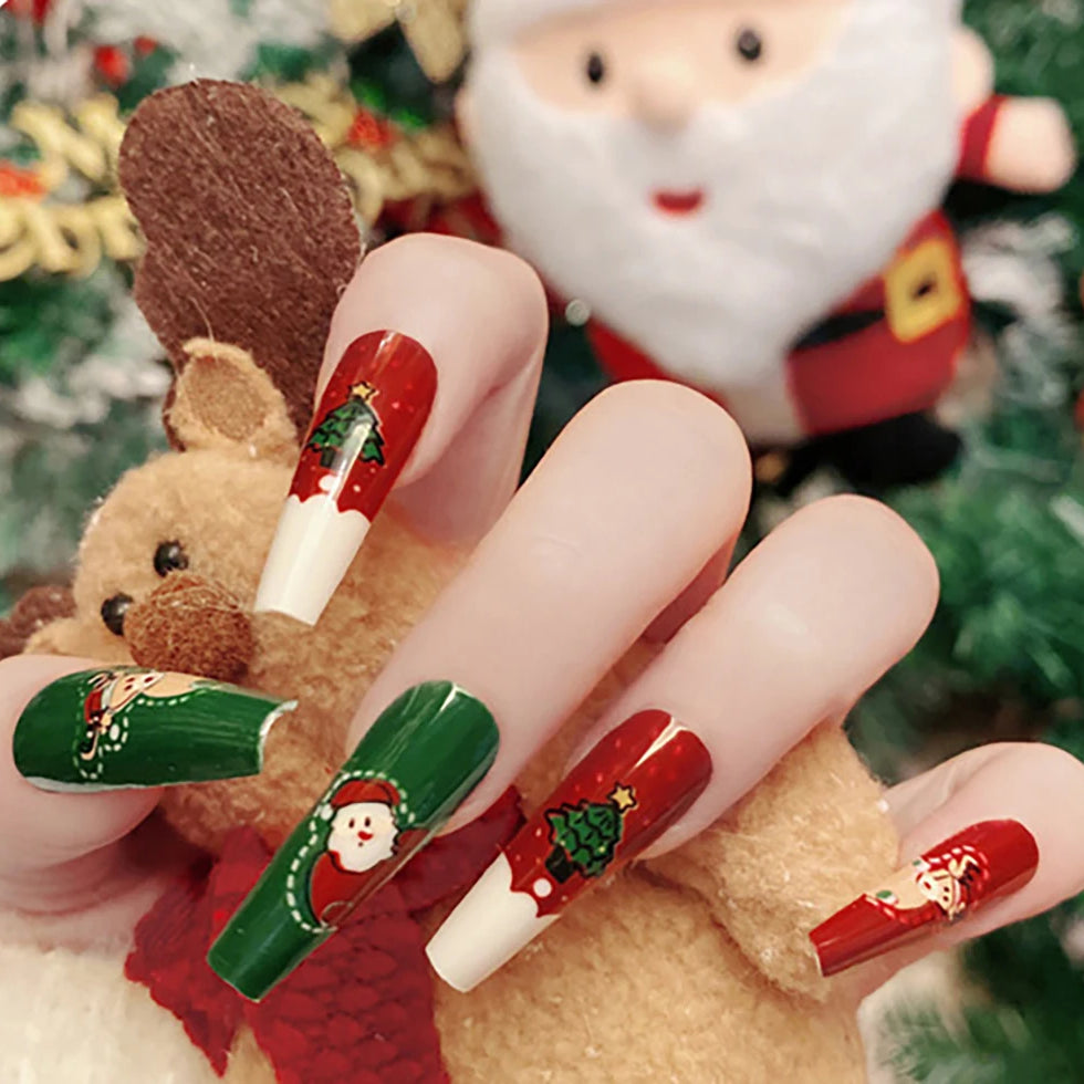 24Pcs/Box Christmas Women Wearable Fake Nails Finished Full Cover Europe America Christmas Collection Short Flat Nails Art Gift 38