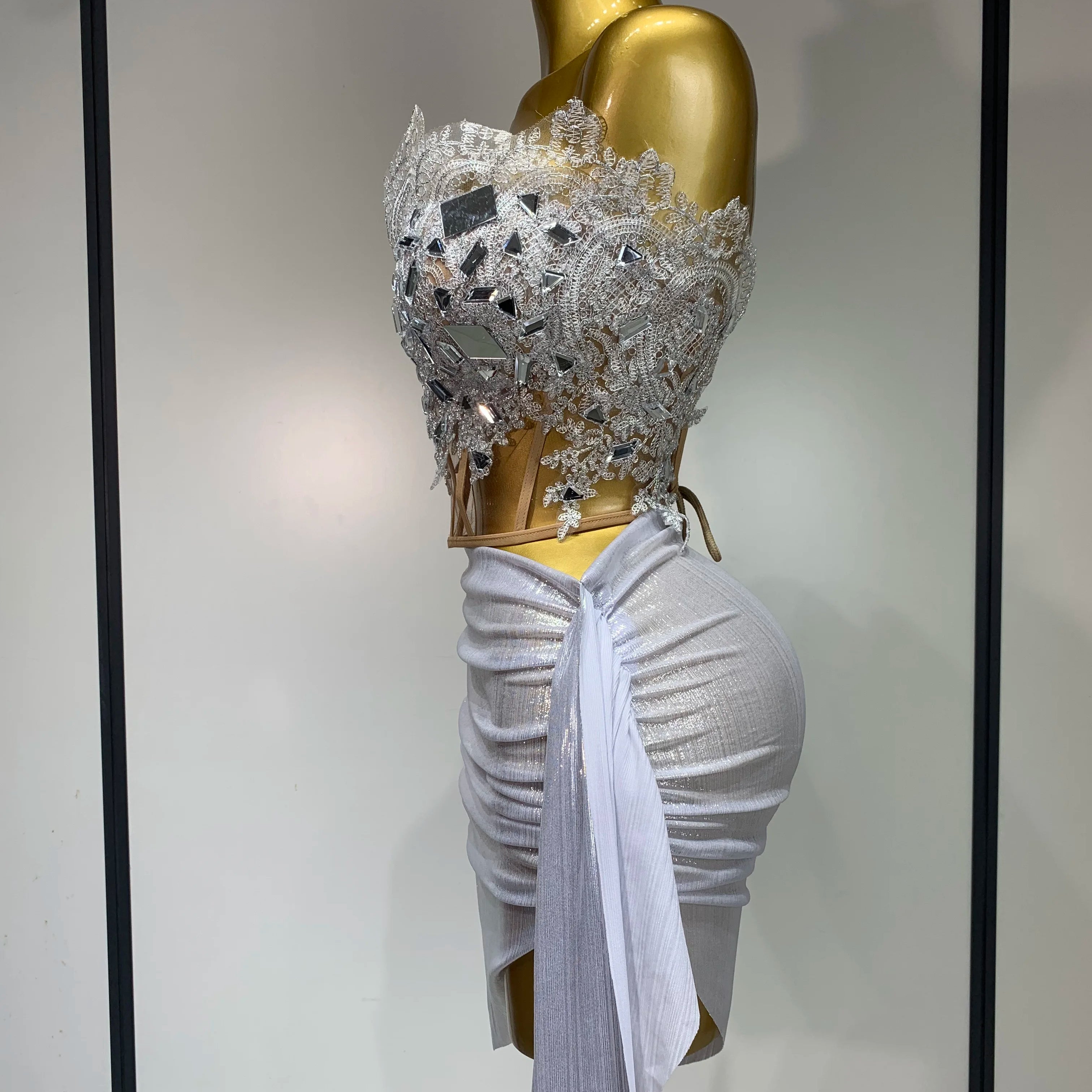 est 2025 Sparkly Blue Crystals Sequins Sexy Strapless Short Dress for Women Party Birthday Nightclub Singer Dancer Stage Wear