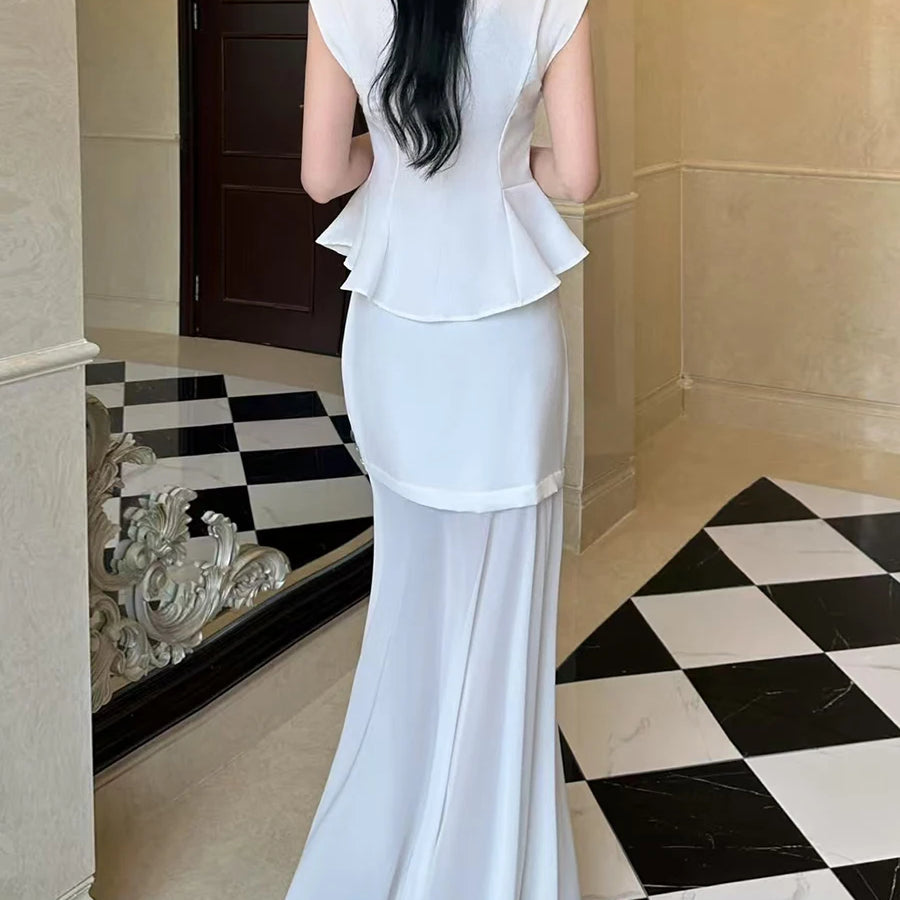 TWOTWINSTYLE Solid Two Piece Sets for Women Round Neck Sleeveless Patchwork Sequin Vest High Waist Sheer Skirt Set Female New