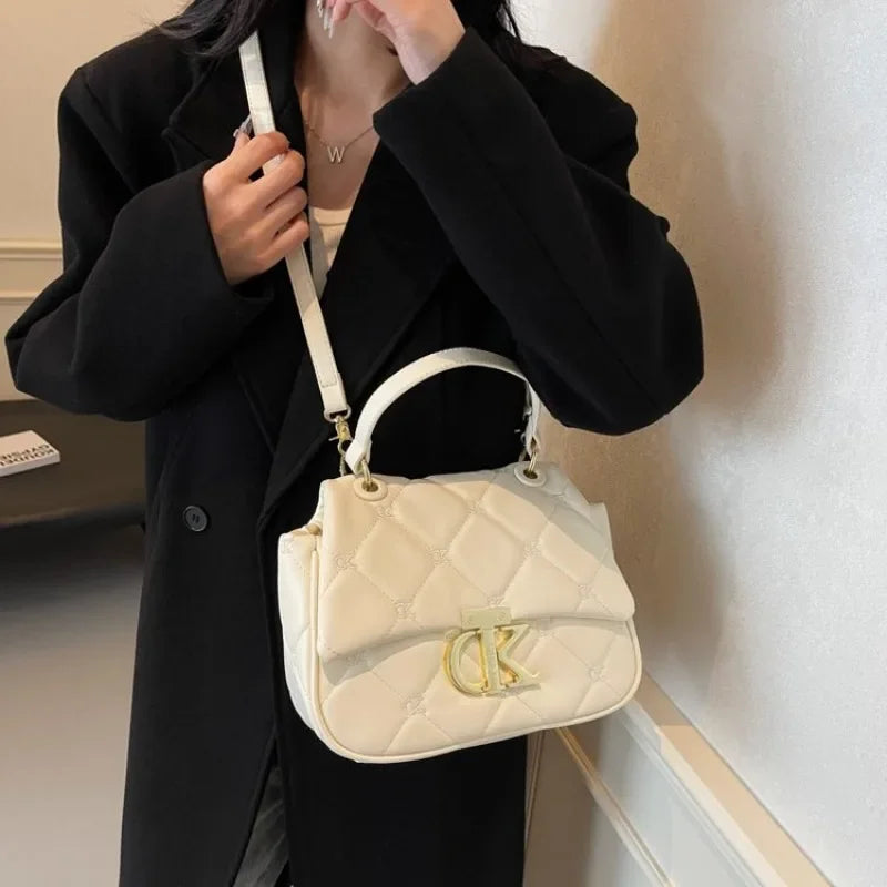 2025 Diamond-Shaped Chain Crossbody Bag - Women's Niche Letter Design Commuting Shoulder Handbag