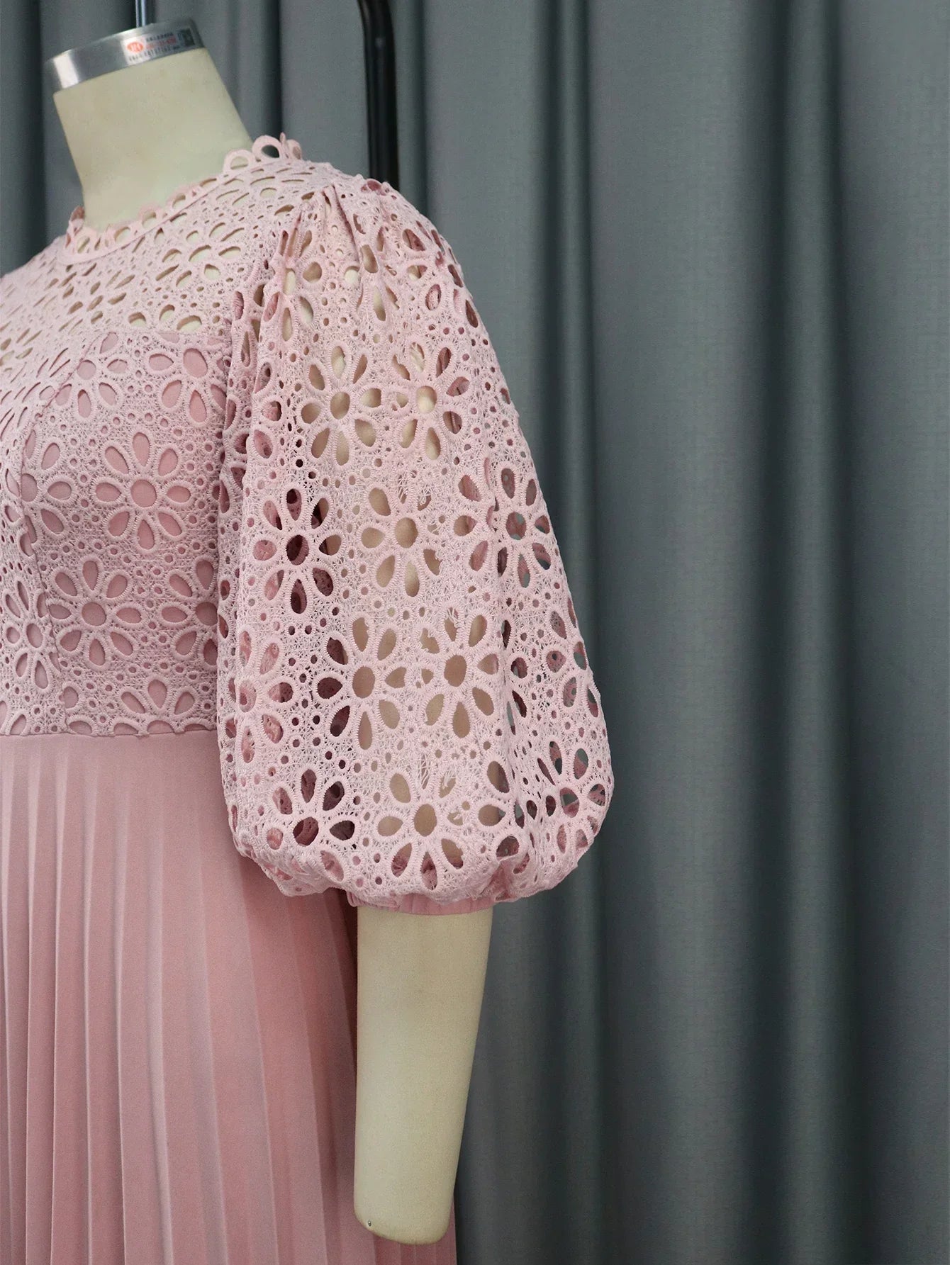 Women Elegant Summer White Pleated Dress Plus Size Hollow Out Lace Sleeve Midi Dresses Elegant Party Birthday Church Outfits