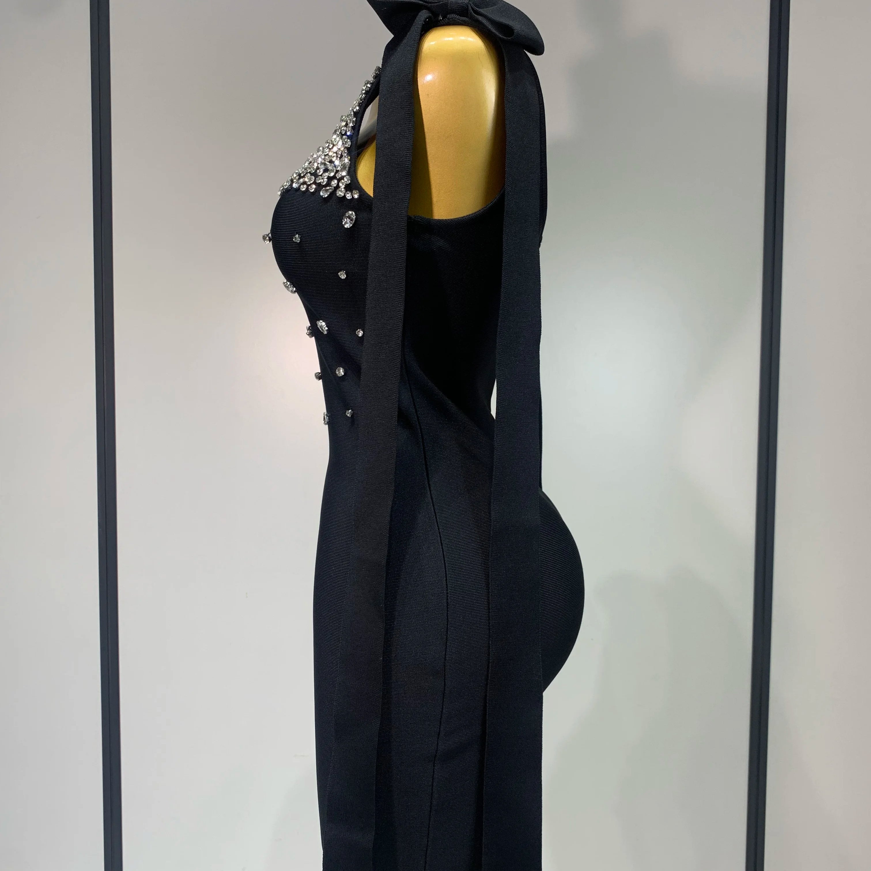 Women Celebrity Sexy Sparly Diamonds Black Mini Bodycon Bandage Dress 2025 Elegant Evening Party Luxury Birthday Dresses