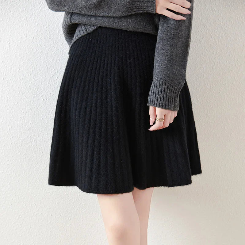 Korean Skirt 100% Merino Wool Women's Knitted Mini Skirt Autumn and Winter Women's Fashion Solid Color Small Umbrella Skirt black