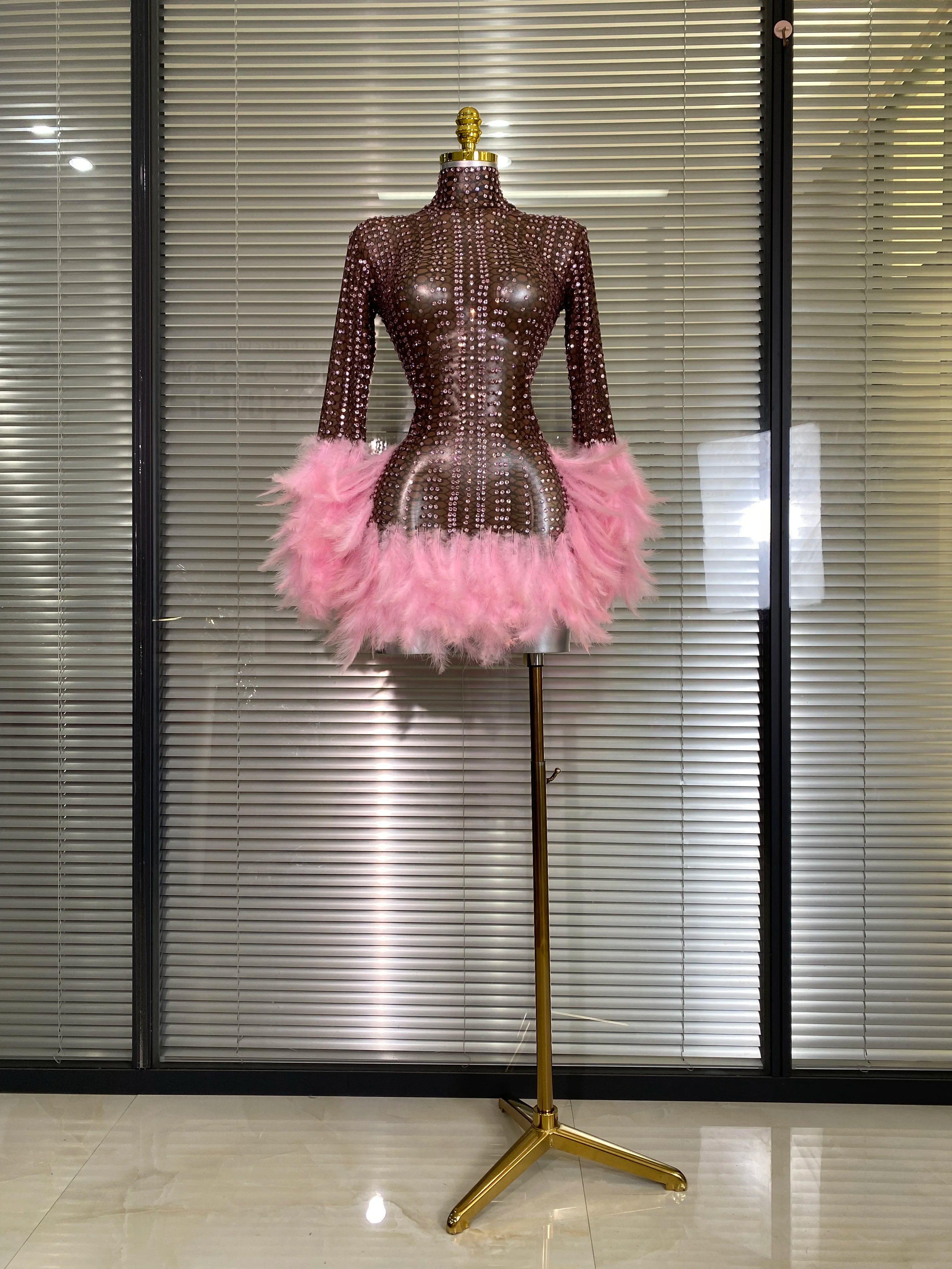 New Women Sexy Transparent Stretched Mesh Feathers Stage Performance Costume Stage Dancer Singer Mini Night Club Party Dress