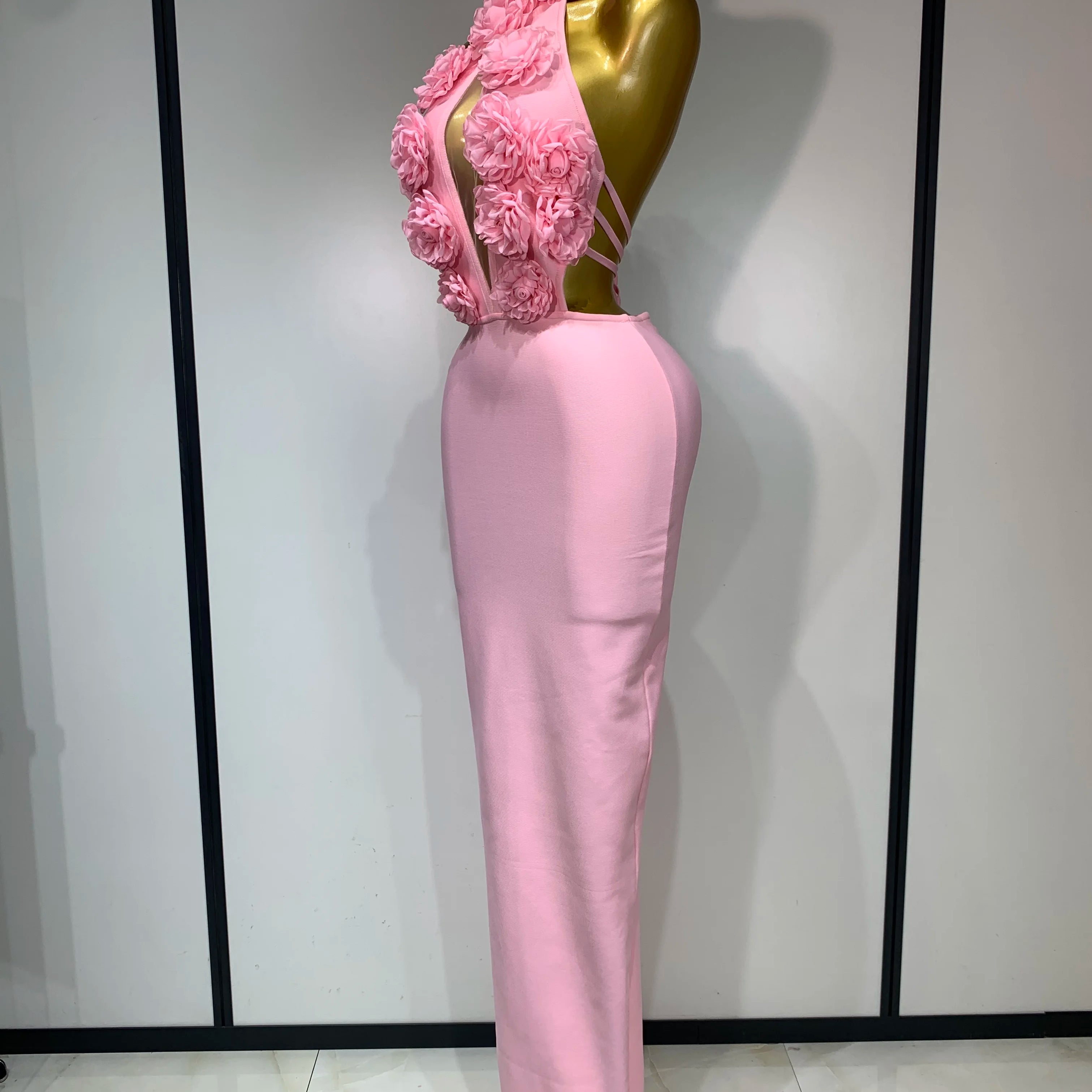 Luxury Birthday Dress Women Celebrity Sexy Halter Backless Flower Long Bandage Bodycon Dress 2025 Elegant Evening Party Outfit ﻿