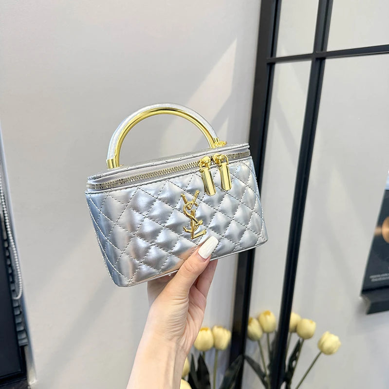 Elegant Women's Leather Fashion Shoulder Bag Luxury Classic Designer Crossbody Tote Handbag For Modern Daily Use