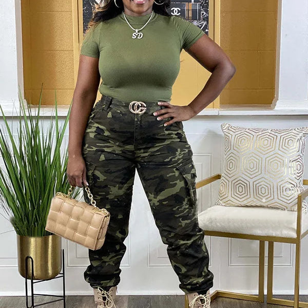 CM.YAYA Women’s Camouflage Printed Slim Cargo Pants 2024 Spring/Summer Pocket Jogger Street Fashion Safari Trousers