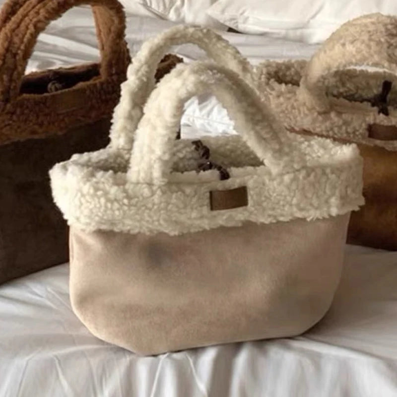 Winter Fashion Trend Tote Bags Luxury Designer Handbags and Wallets Women's Faux Lamb Wool Color Block Retro Handbags Rever Beige
