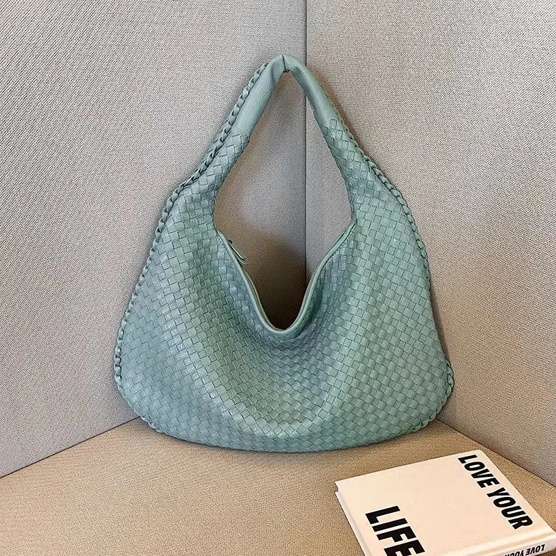 Woven Bag French High-end Women's Atmospheric Versatile One Shoulder Underarm Bag Niche Texture Portable Commuting Bag 2