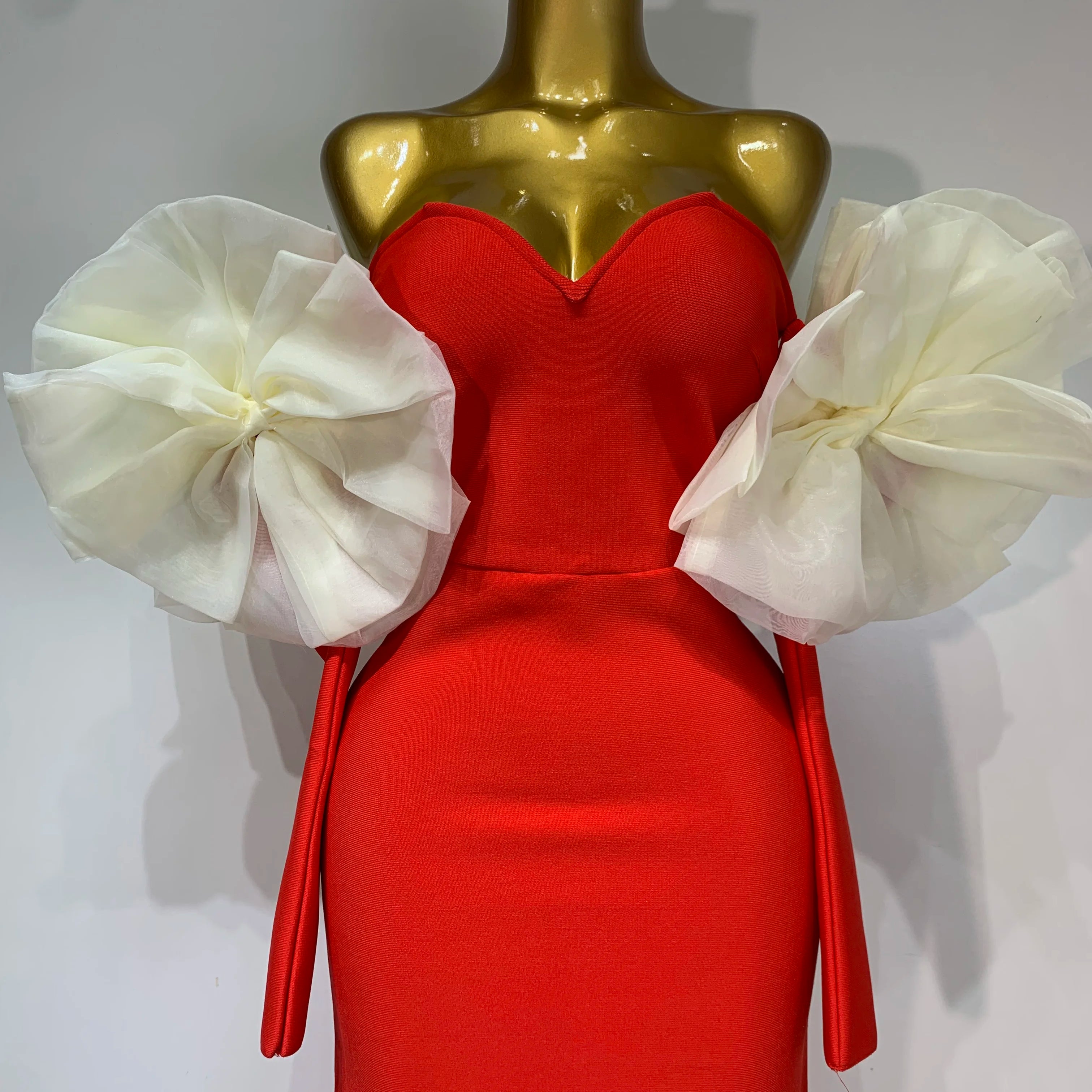 Sexy Off Shoulder Women Red Bodycon Bandage Dress 2025 Long Sleeved Celebrity Elegant Backless Dress Luxury Birthday Dresses