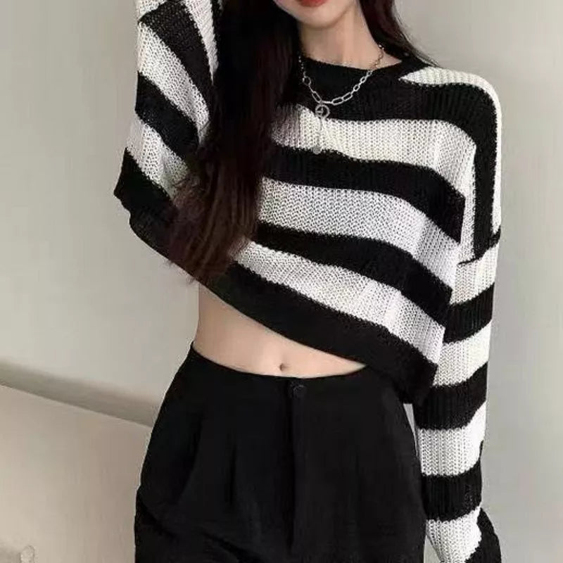 Korean Style Striped Cropped Sweater Women Vintage Oversize Knit Jumper Female Autumn Long Sleeve O-neck Pullovers Tops WHITE