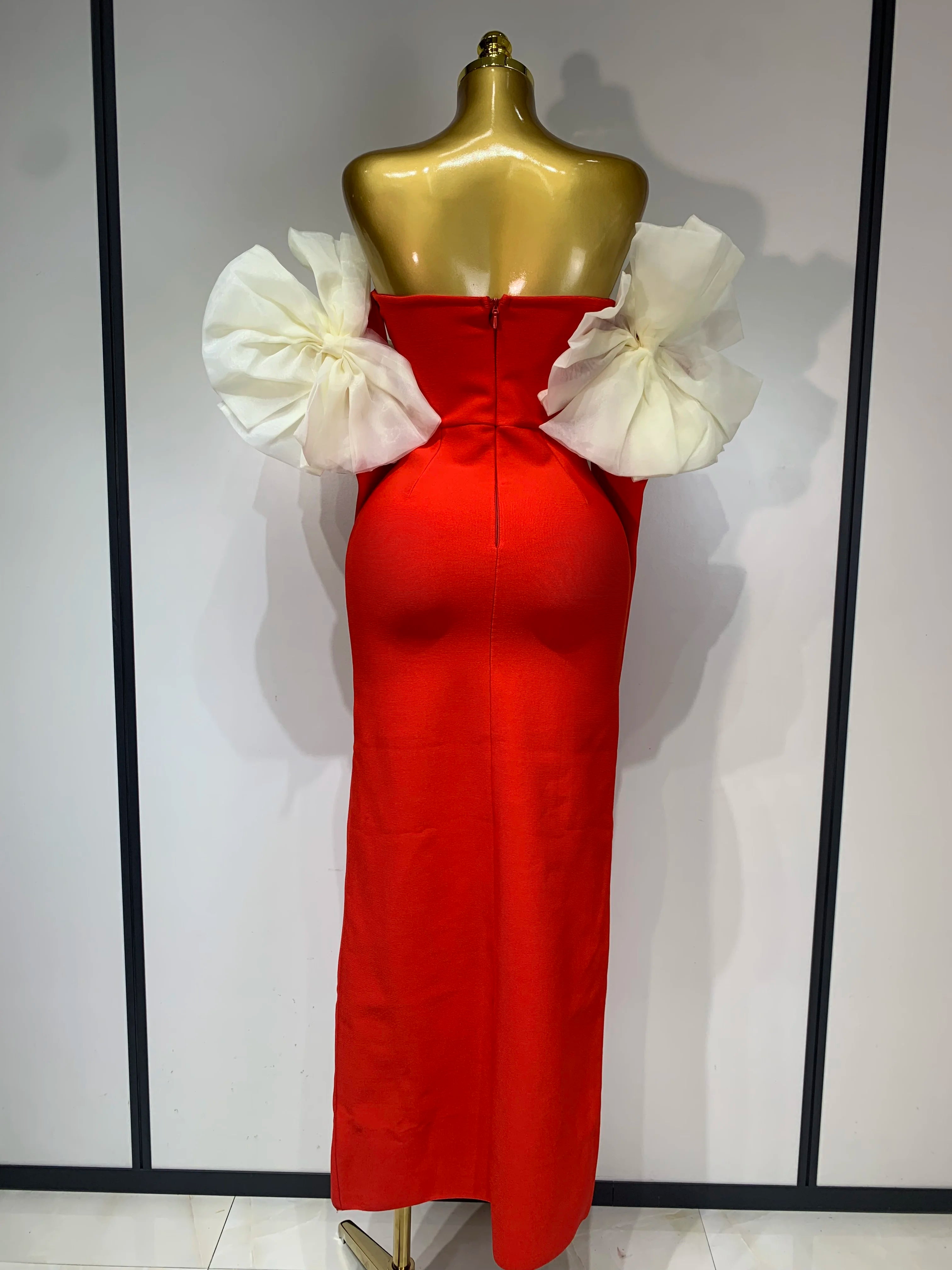 Sexy Off Shoulder Women Red Bodycon Bandage Dress 2025 Long Sleeved Celebrity Elegant Backless Dress Luxury Birthday Dresses