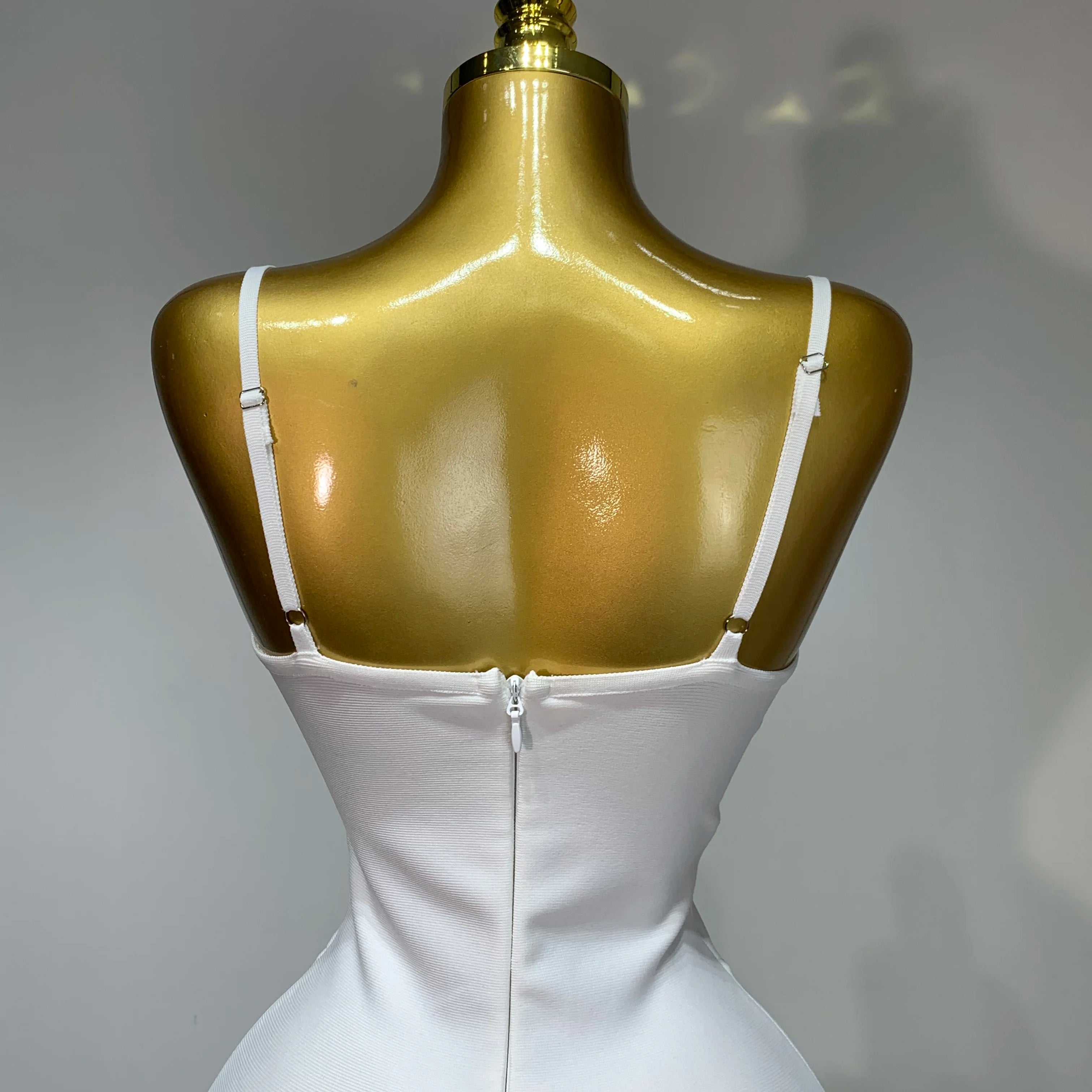 Women Sexy Spaghetti Strap V Neck Crystal Sleeveless Bandage Dress White Elegant Evening Party Cocktail  Luxury Birthday Gowns