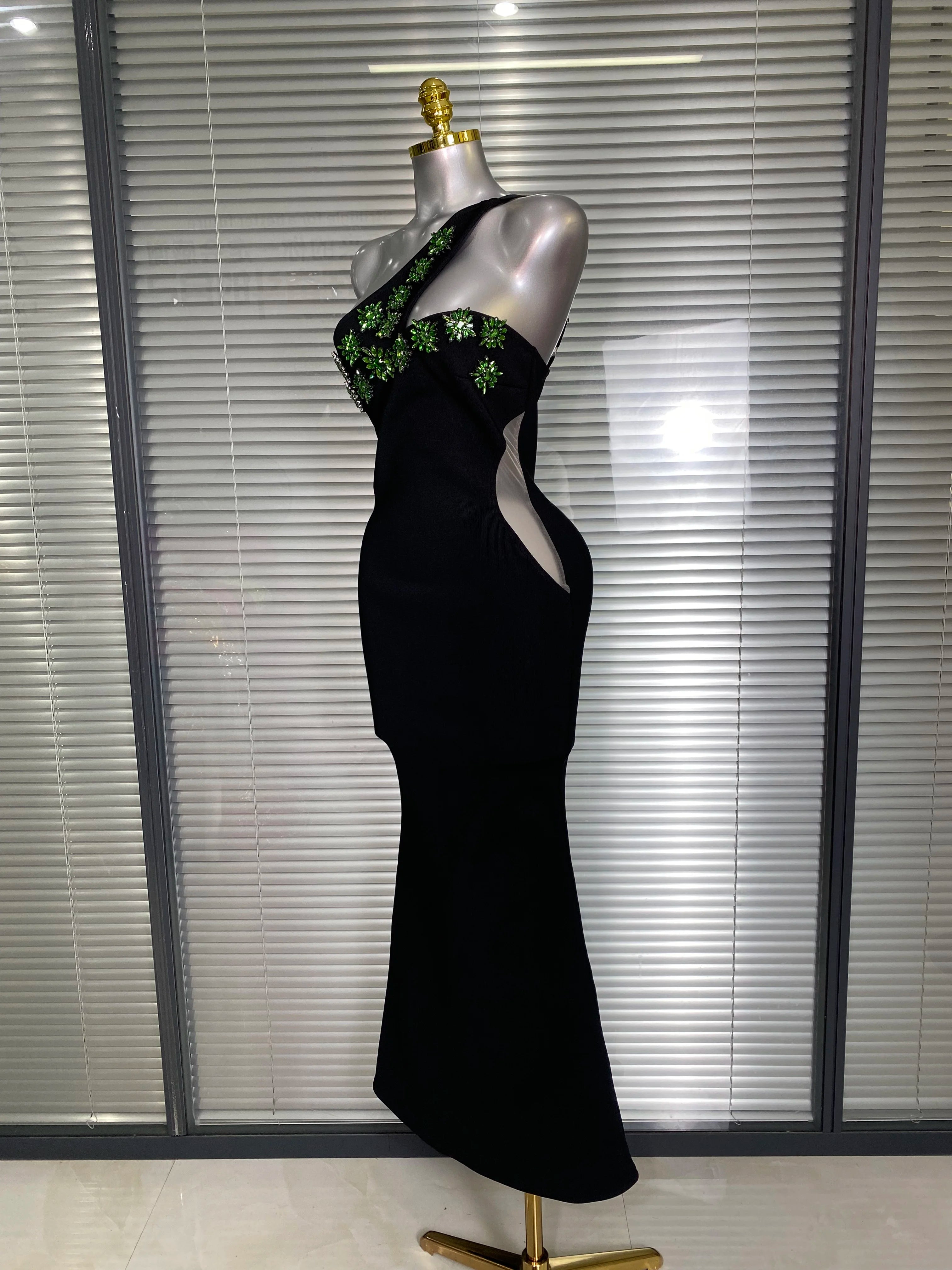 Summer New 2025 Women Black One Shoulder Long Bodycon Bandage Dress Green Flower Crystal Evening Party Dress Vestido
