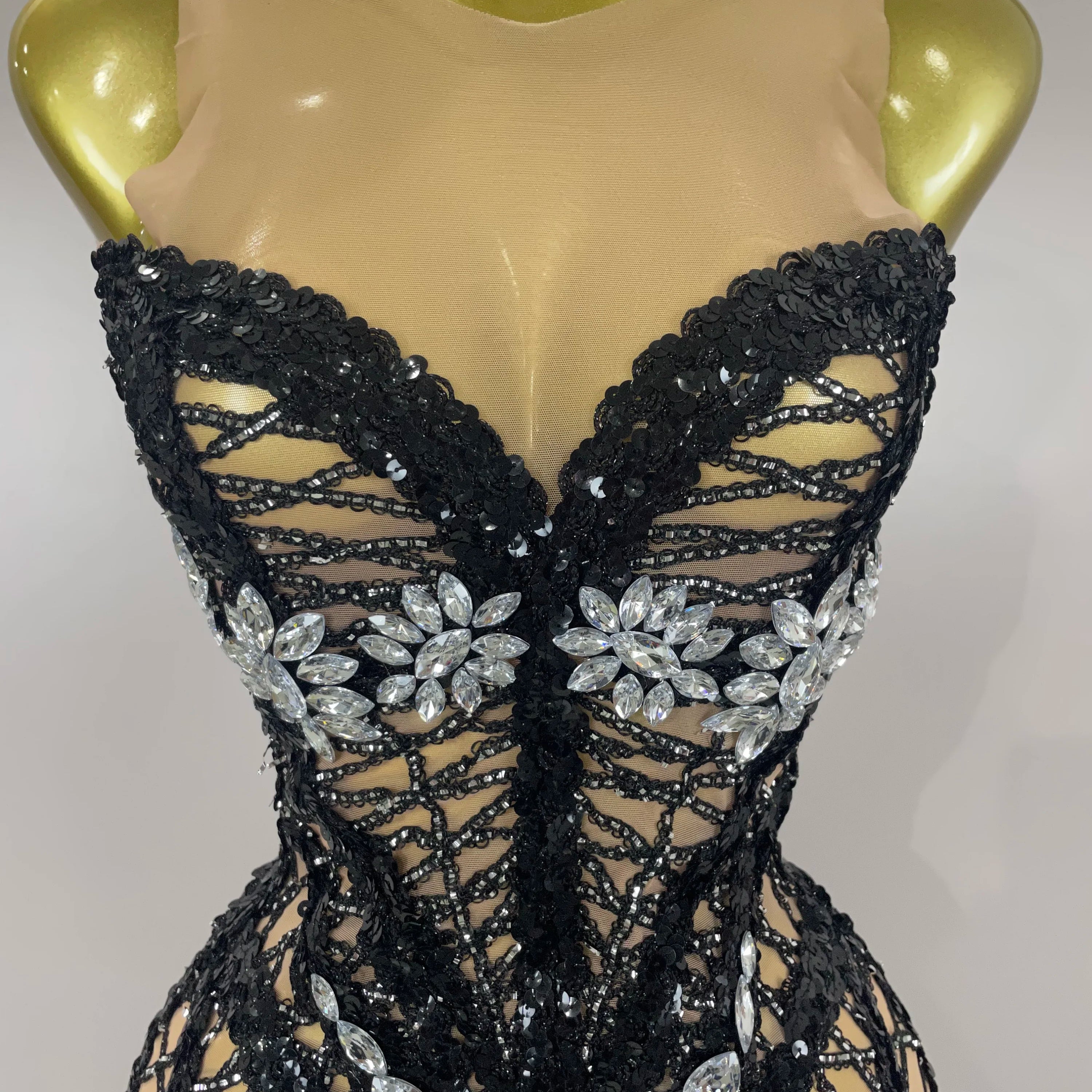 Sparkle Sequins Embroider Sparking Diamonds Long Tassel Sleeveless Mini Dress Women Red Carpet Goddess Stage Performance Costume