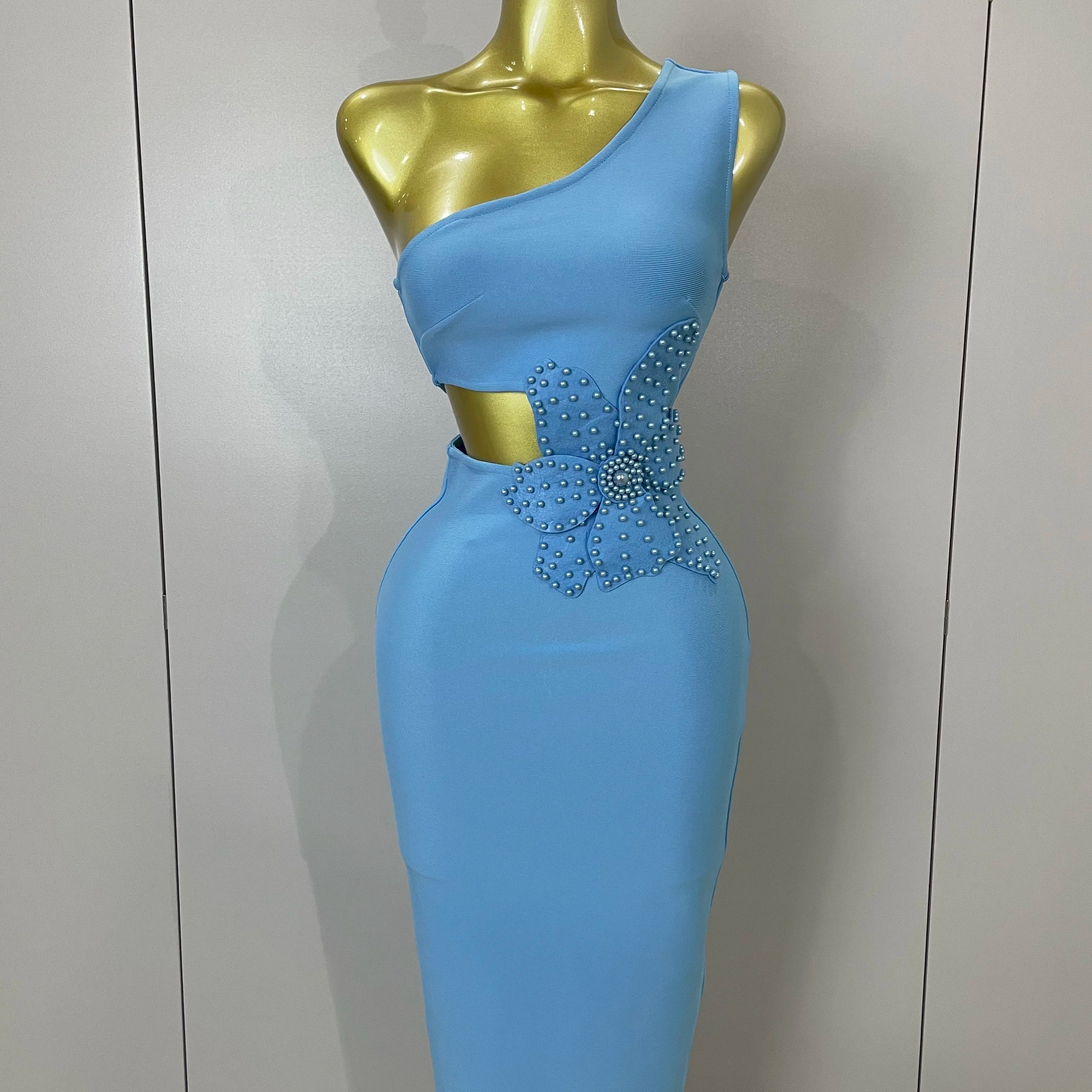 Luxury Sexy One Shoulder Pearl Sky Blue Bodycon Bandage Dress 2025 Women Celebrity Elegant Evening Club Birthday Party Outfit