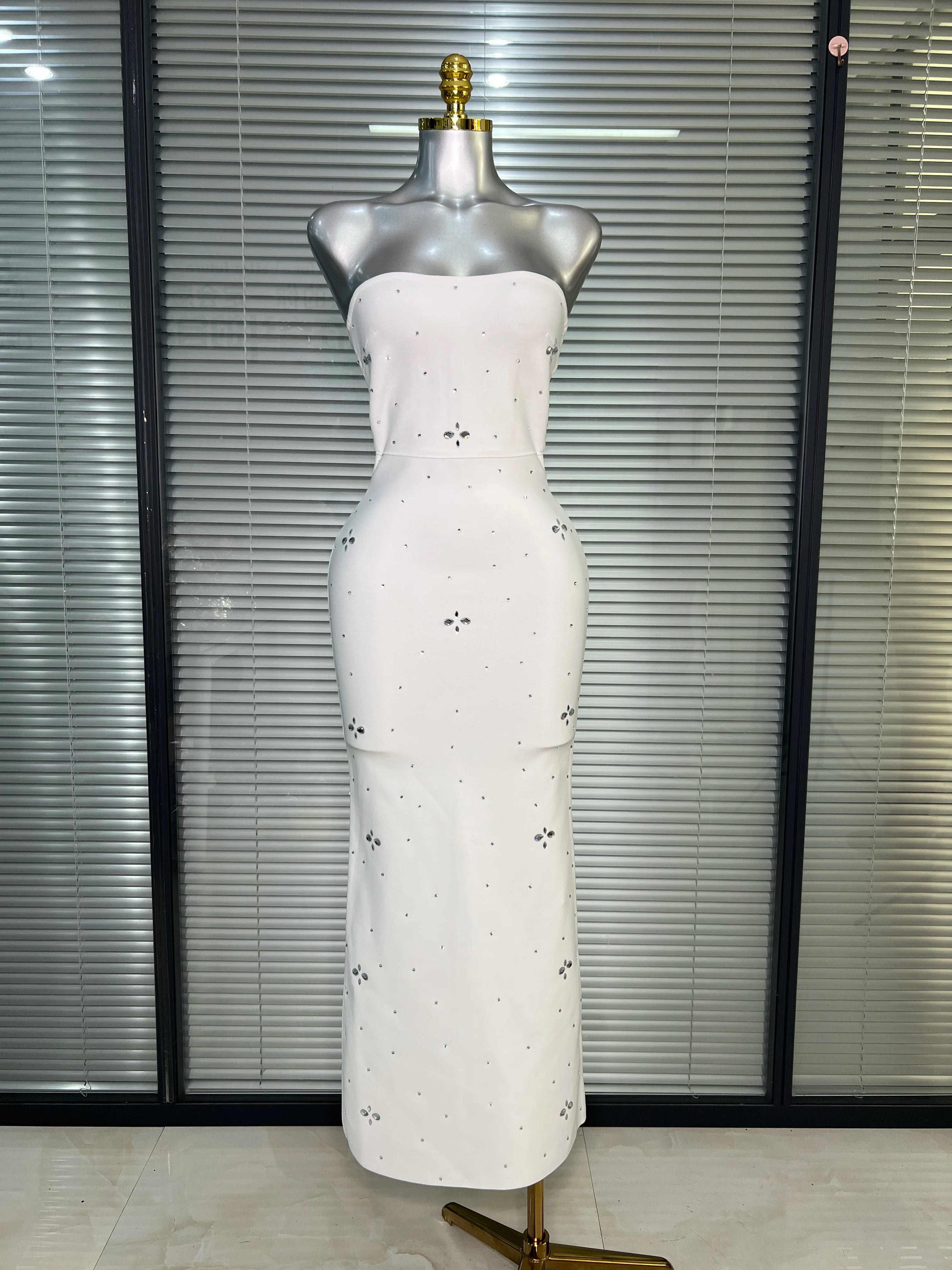 Summer New 2025 Women Strapless White Long Bodycon Bandage Dress Knitted Crystal Elegant Evening Party Dress Vestido